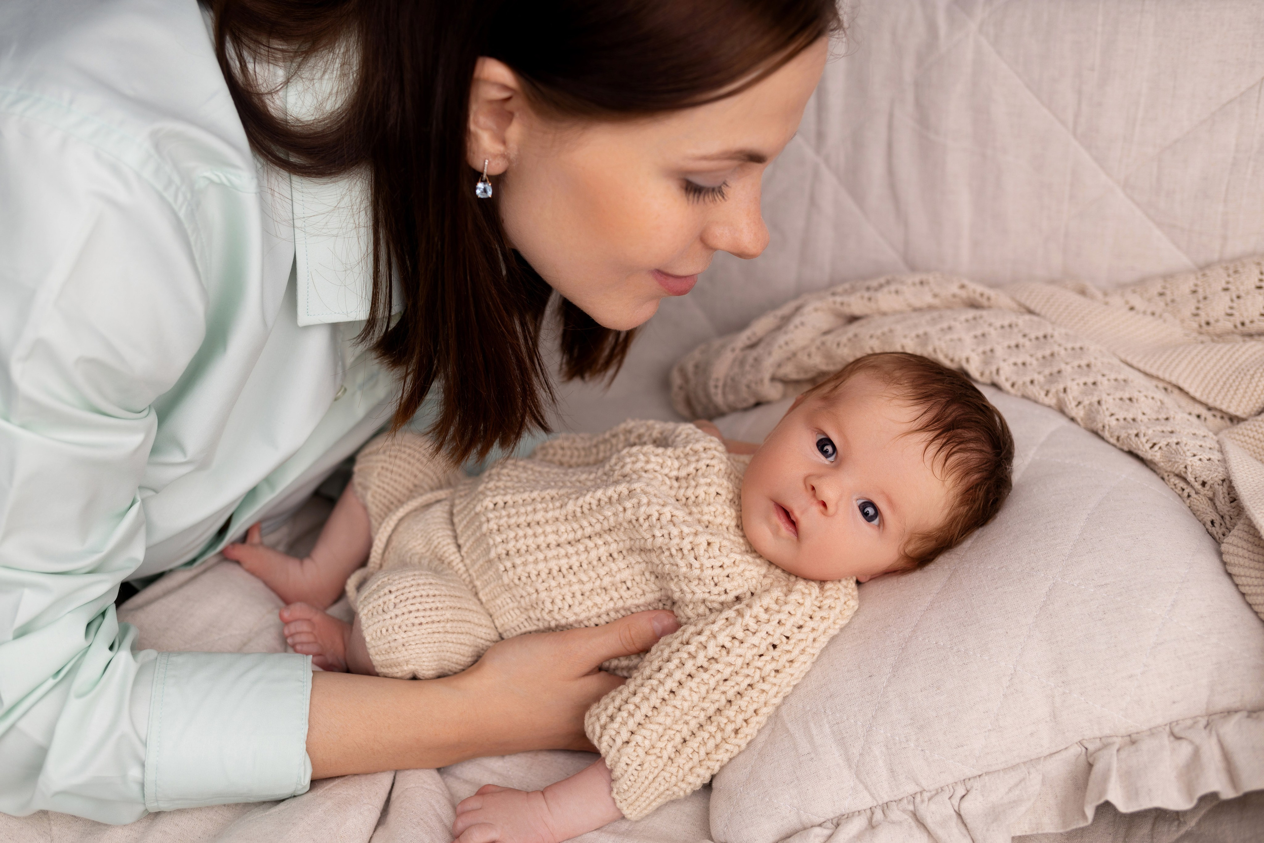 Newborn съемка в стиле Лайф. Фотограф новорожденных малышей в Омске и Омской области Эльвира Камаева