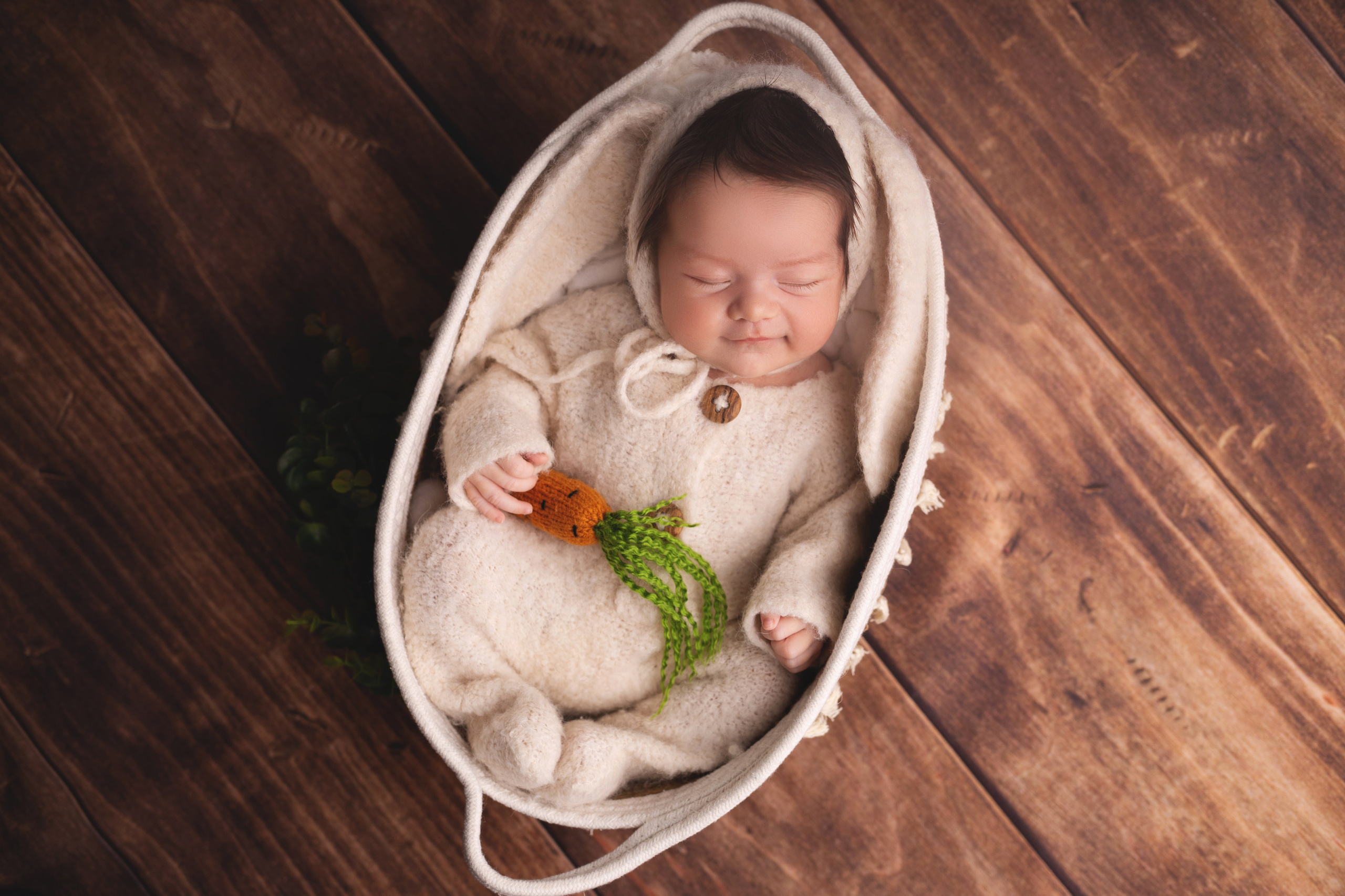 Классическая фотосессия малыша. Фотограф новорожденных малышей в Омске и Омской области Эльвира Камаева