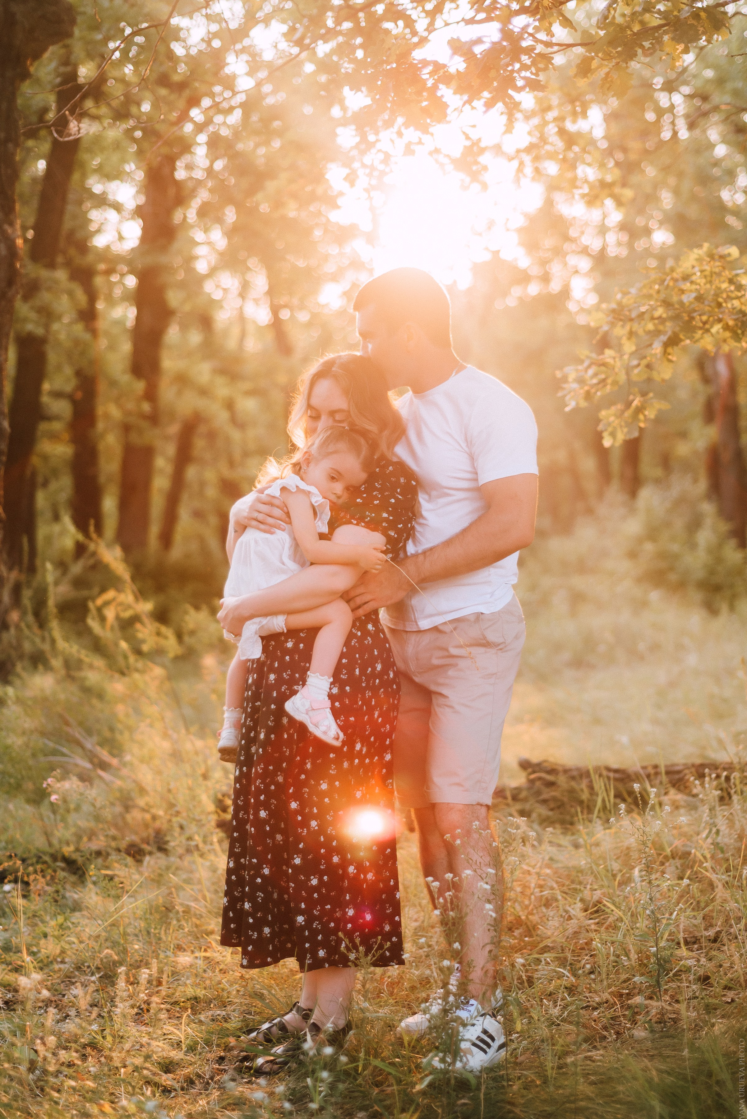 Вечерняя прогулка в лесу. Свадебный и контент- фотограф в Тольятти, Самаре, Москве Яна Уруева