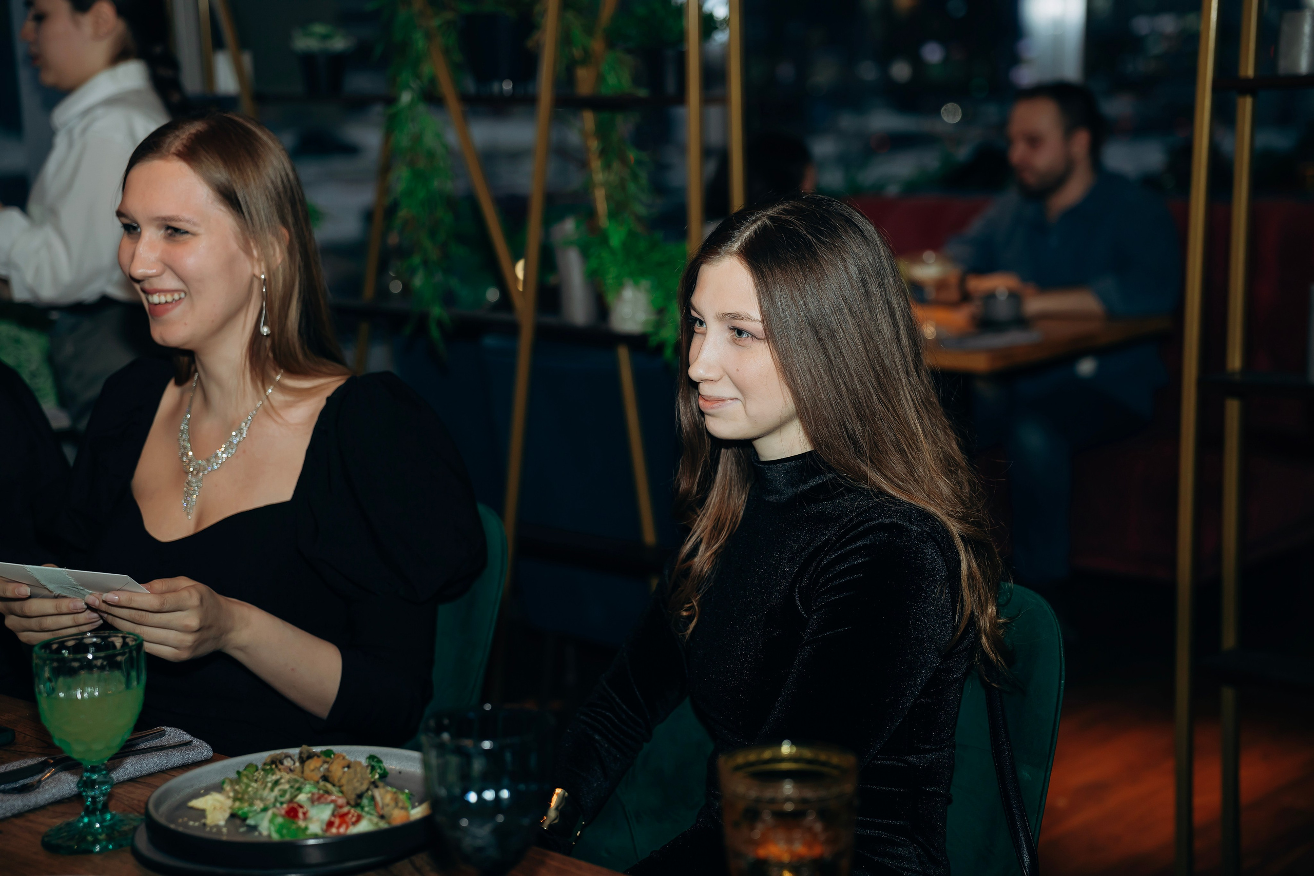 День рождение в ресторане. Фотограф Алина Любимова г. Пермь