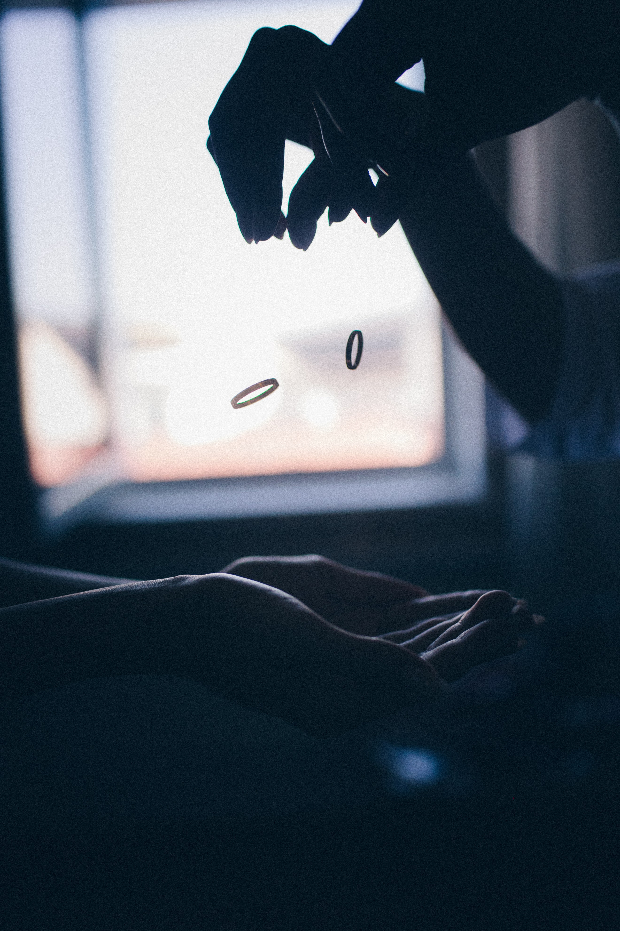 Свадебная осенняя фотосессия Ивана и Лидии в городе. Свадебный и репортажный фотограф в Ярославле и Санкт-Петербурге Роман Микрюков