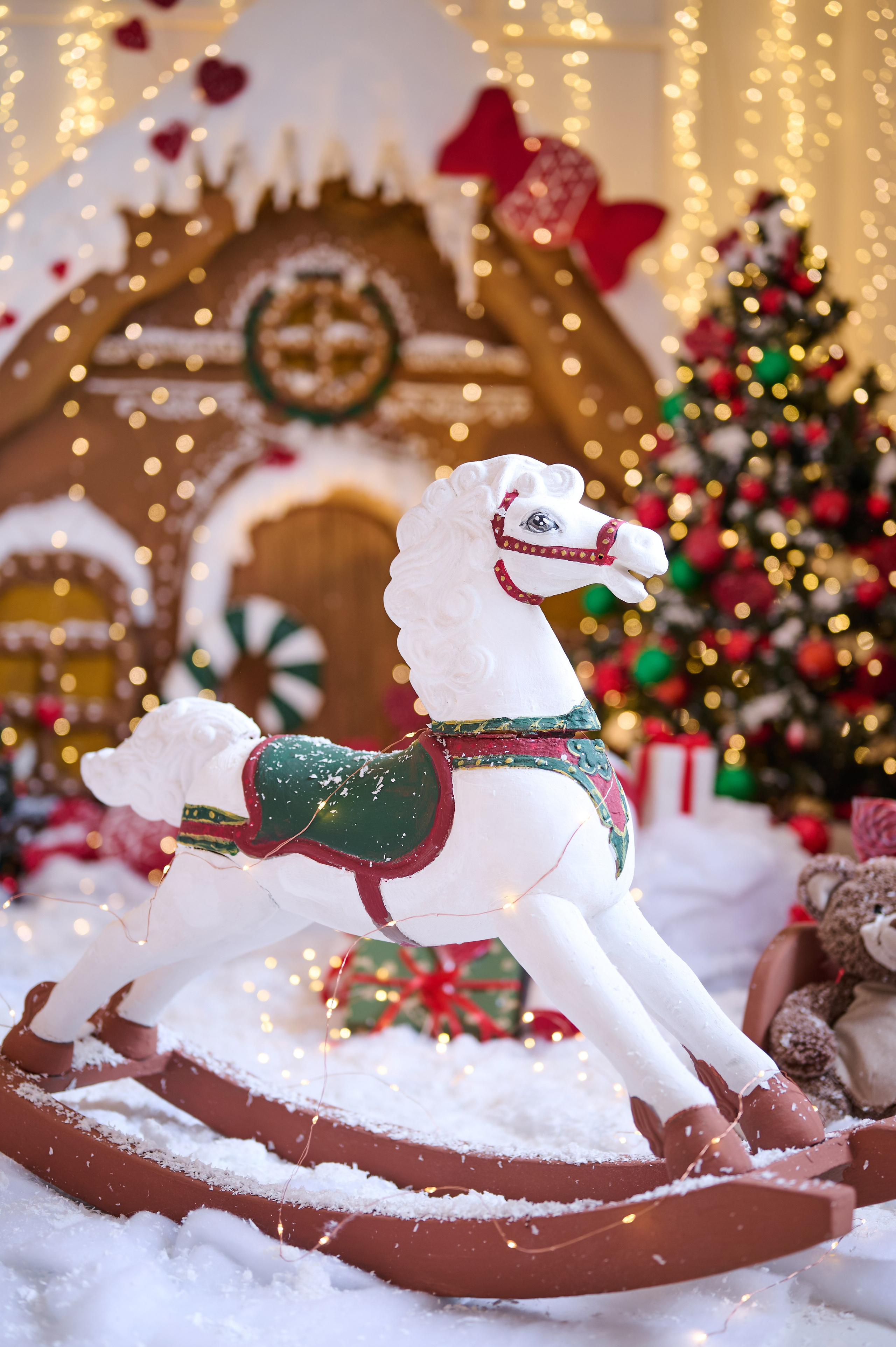 Новогодние декорации сказочной фотостудии «Alice», город Краснодар. Семейный и детский фотограф в Краснодаре Анна Трашкова