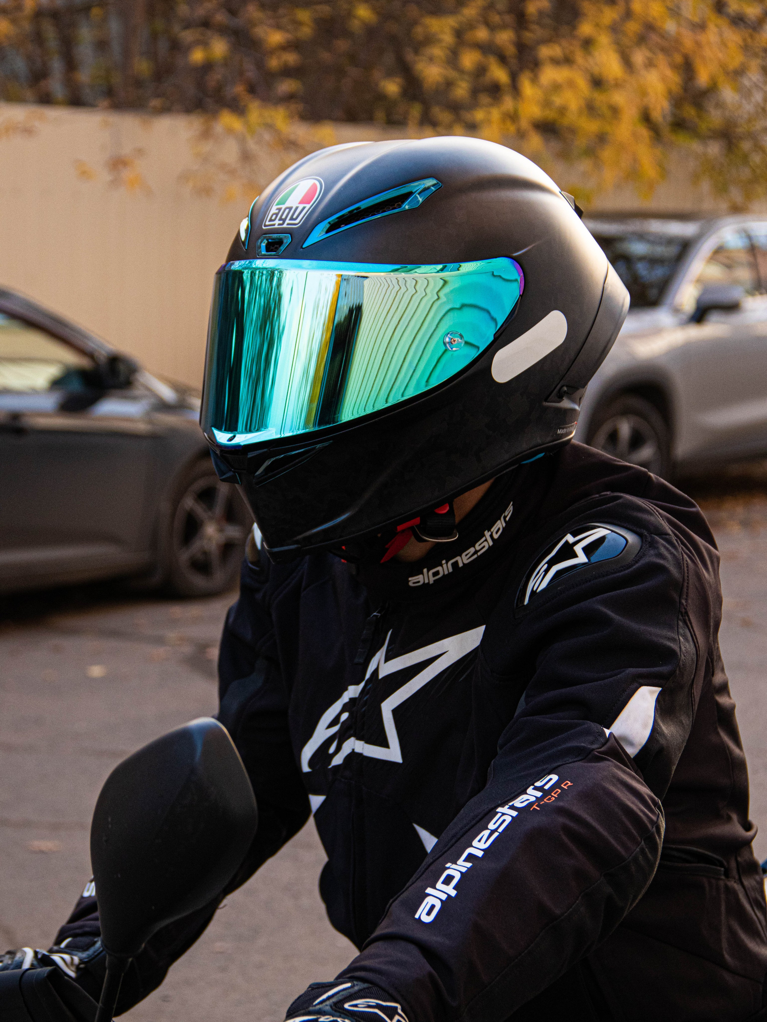 Мотоциклетный шлем. «Матрица»