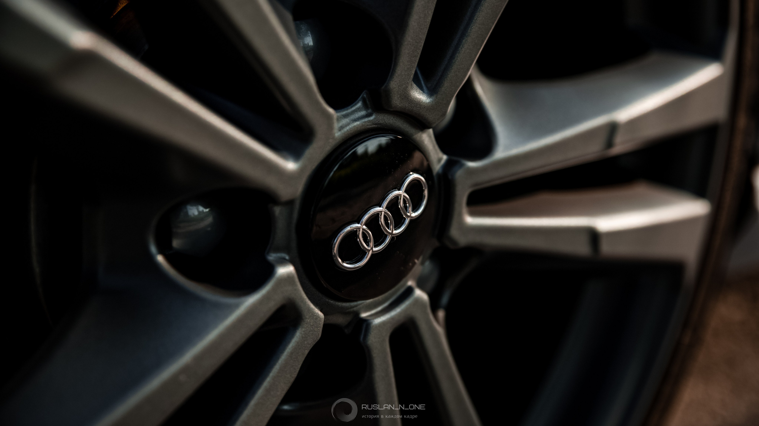 Audi A3 s-line 2017. Фотографирую как вижу, а вижу красиво и глубоко