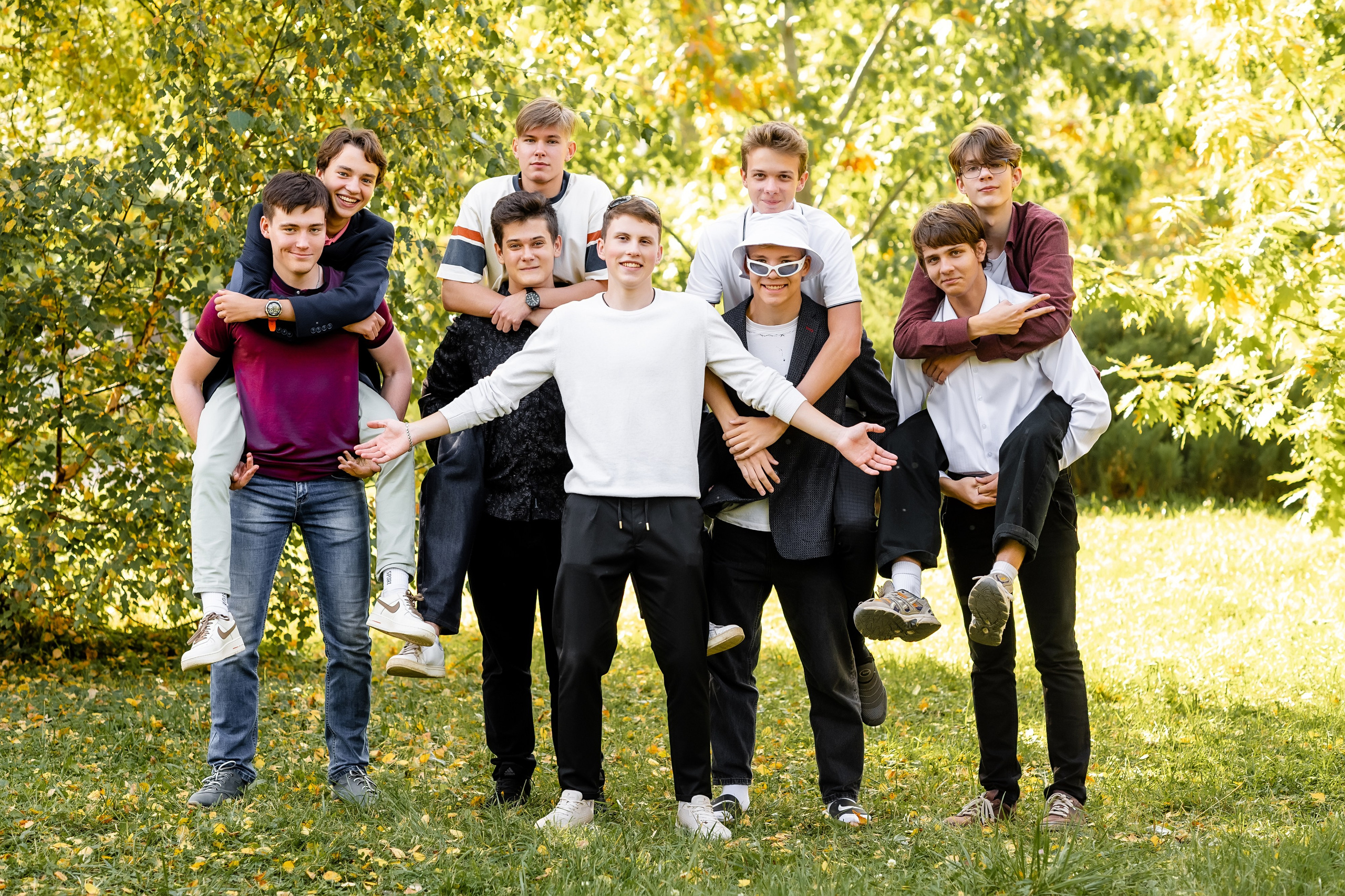 Выпускные альбомы старшеклассников. Дом детской фотографии Арсюткиной Наталии™