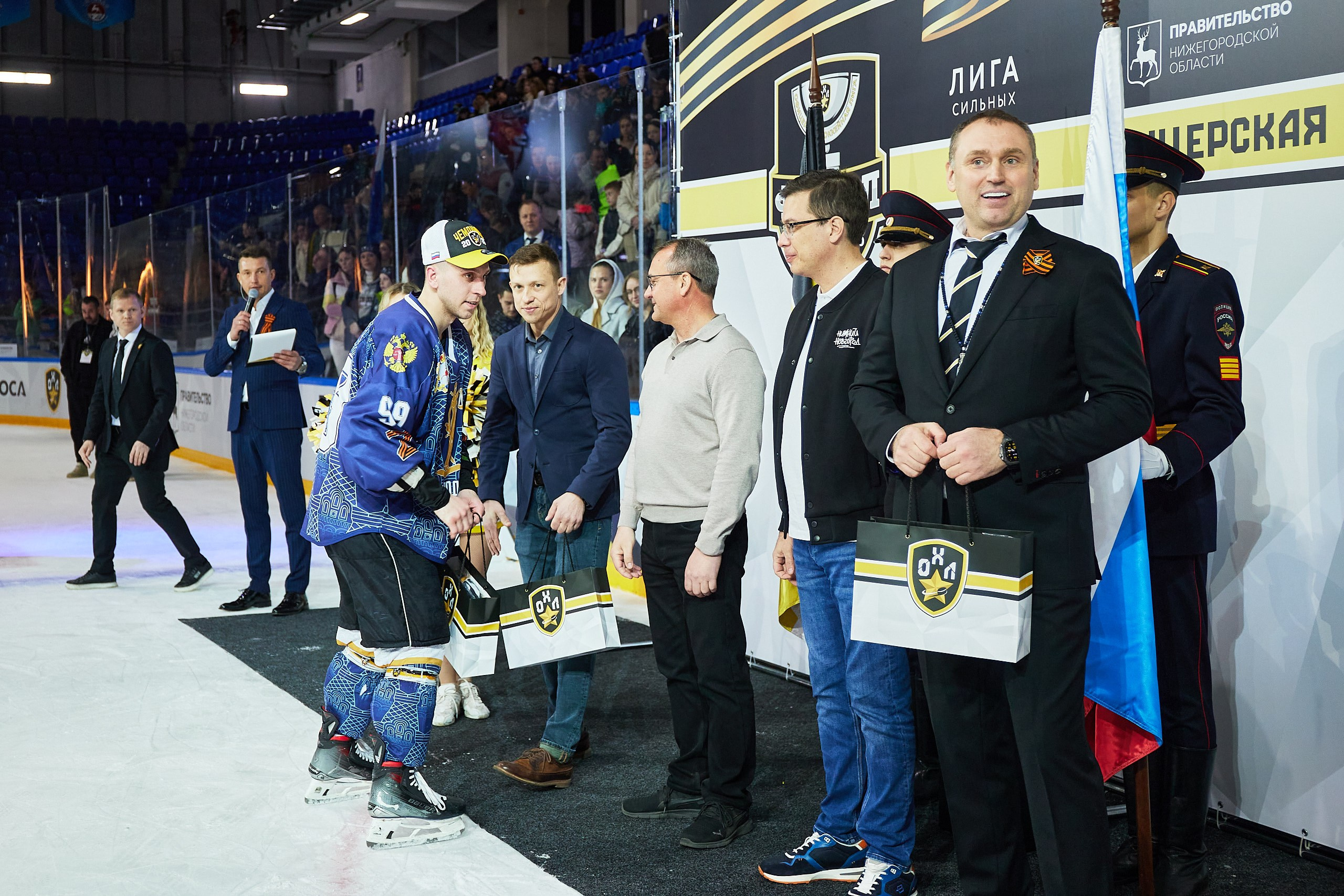 Репортаж. Офицерская хоккейная лига 2025 год. Спортивный фотограф Некрасов Денис