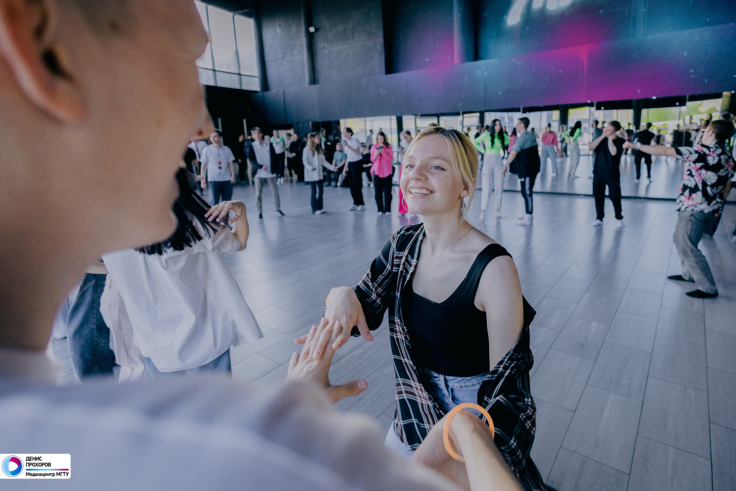Квартирник «Рейволюция» // 04.05.24. Денис Прохоров Фотограф в г. Магнитогорск