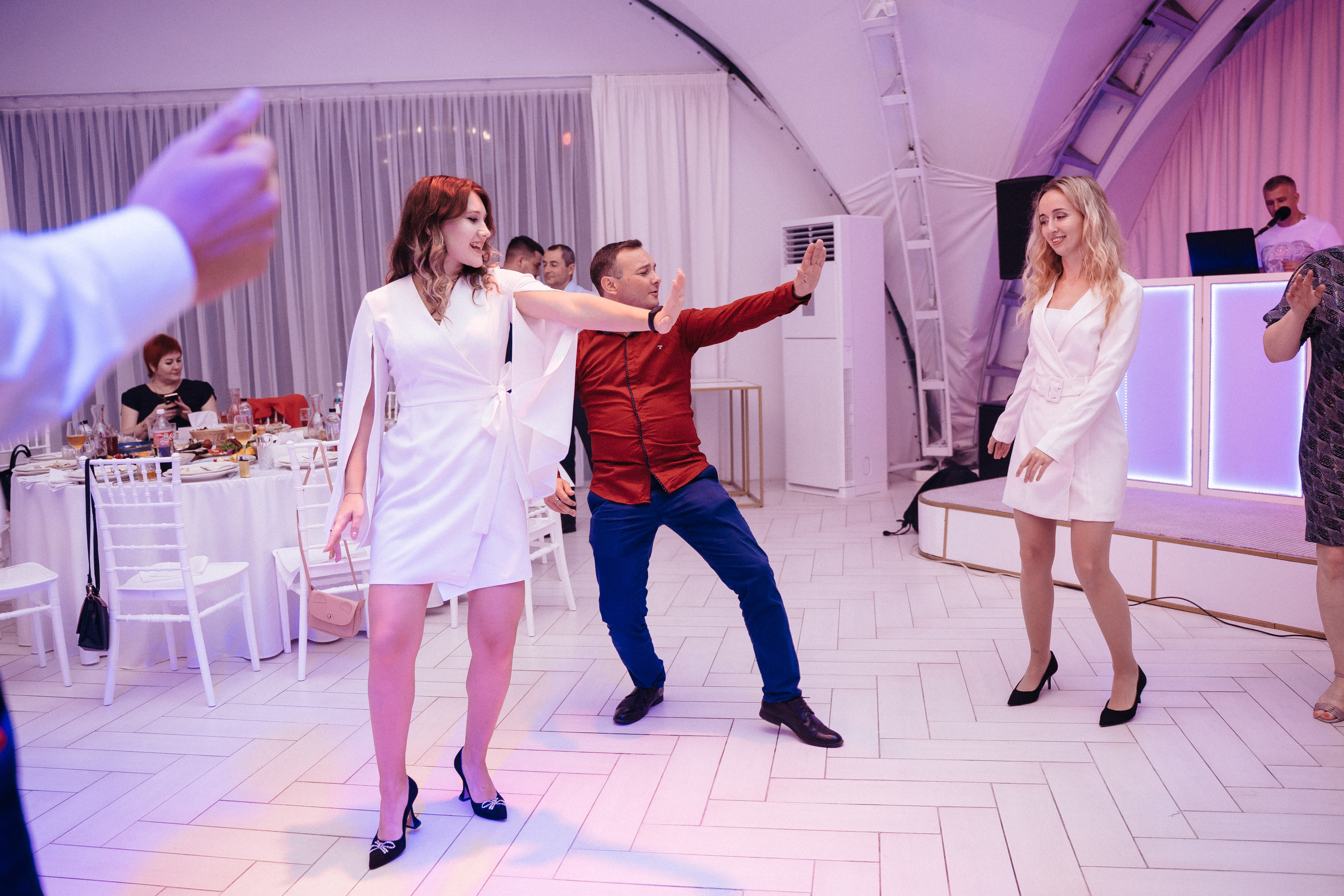 Ави Центр. Свадебный фотограф в Симферополе