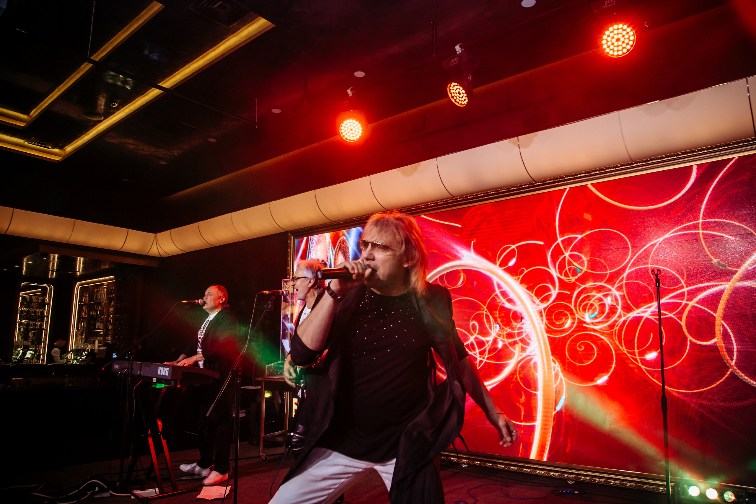 Загородный клуб М1/Группа Белый Орёл. Свадебный фотограф в Витебске Дмитрий Кувшинов