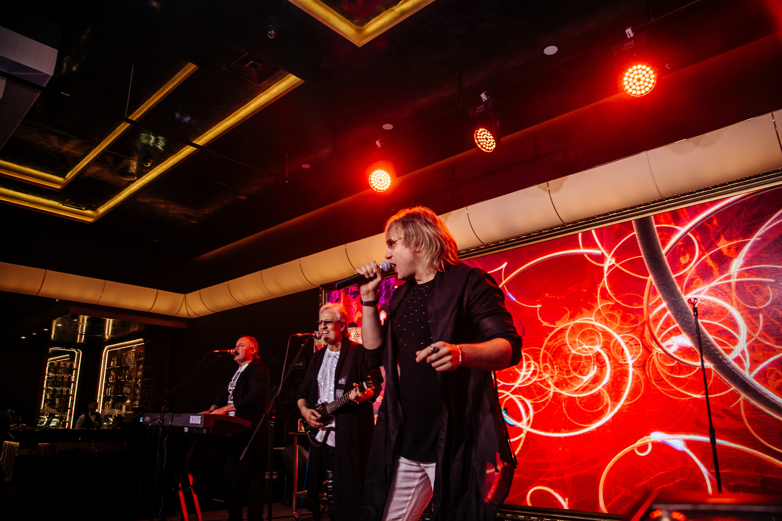 Загородный клуб М1/Группа Белый Орёл. Свадебный фотограф в Витебске Дмитрий Кувшинов