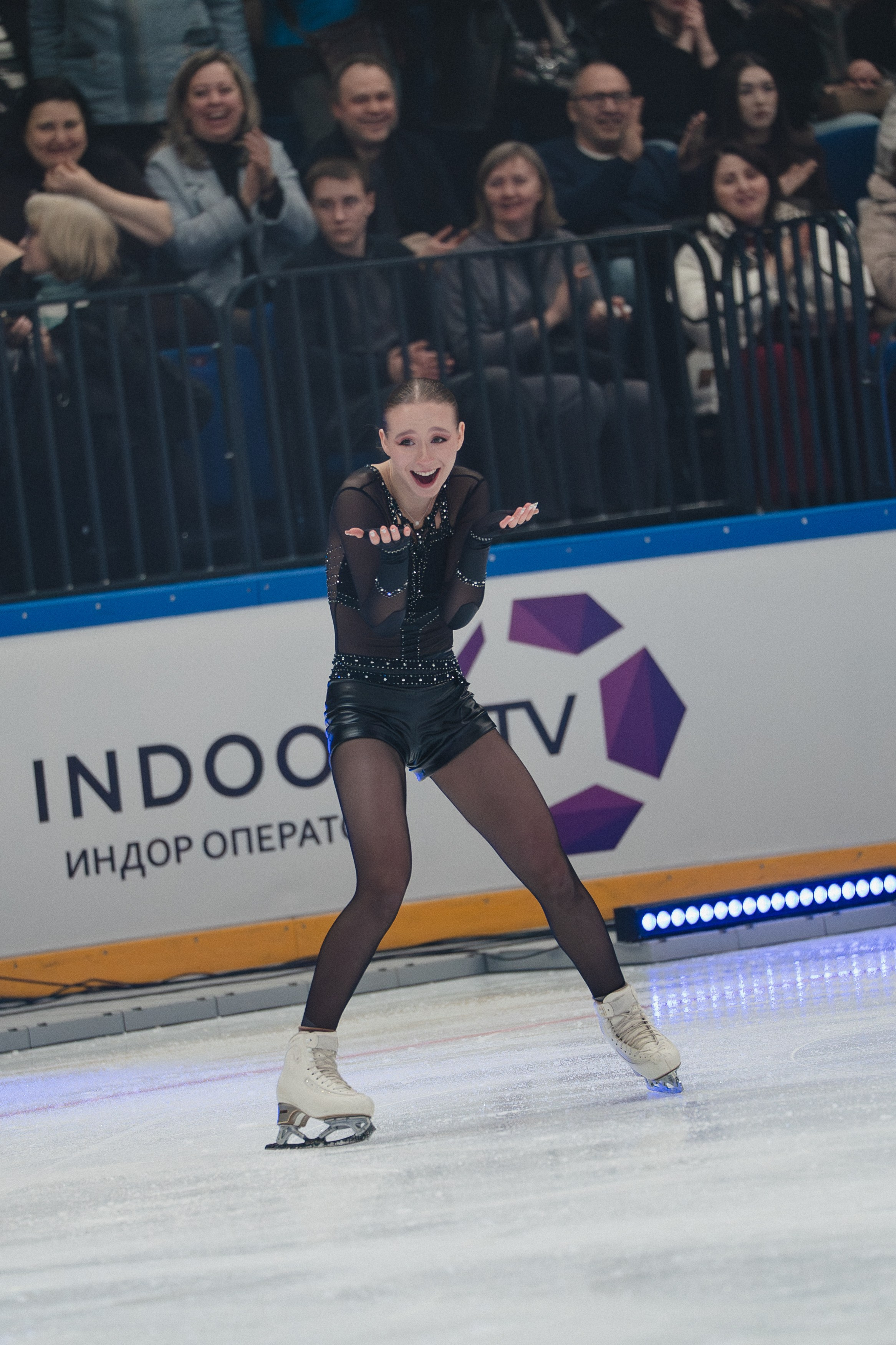 Шоу Этери Тутберидзе в Новосибирске. Воробьева Ксения — Спортивный и танцевальный фотограф Новосибирск