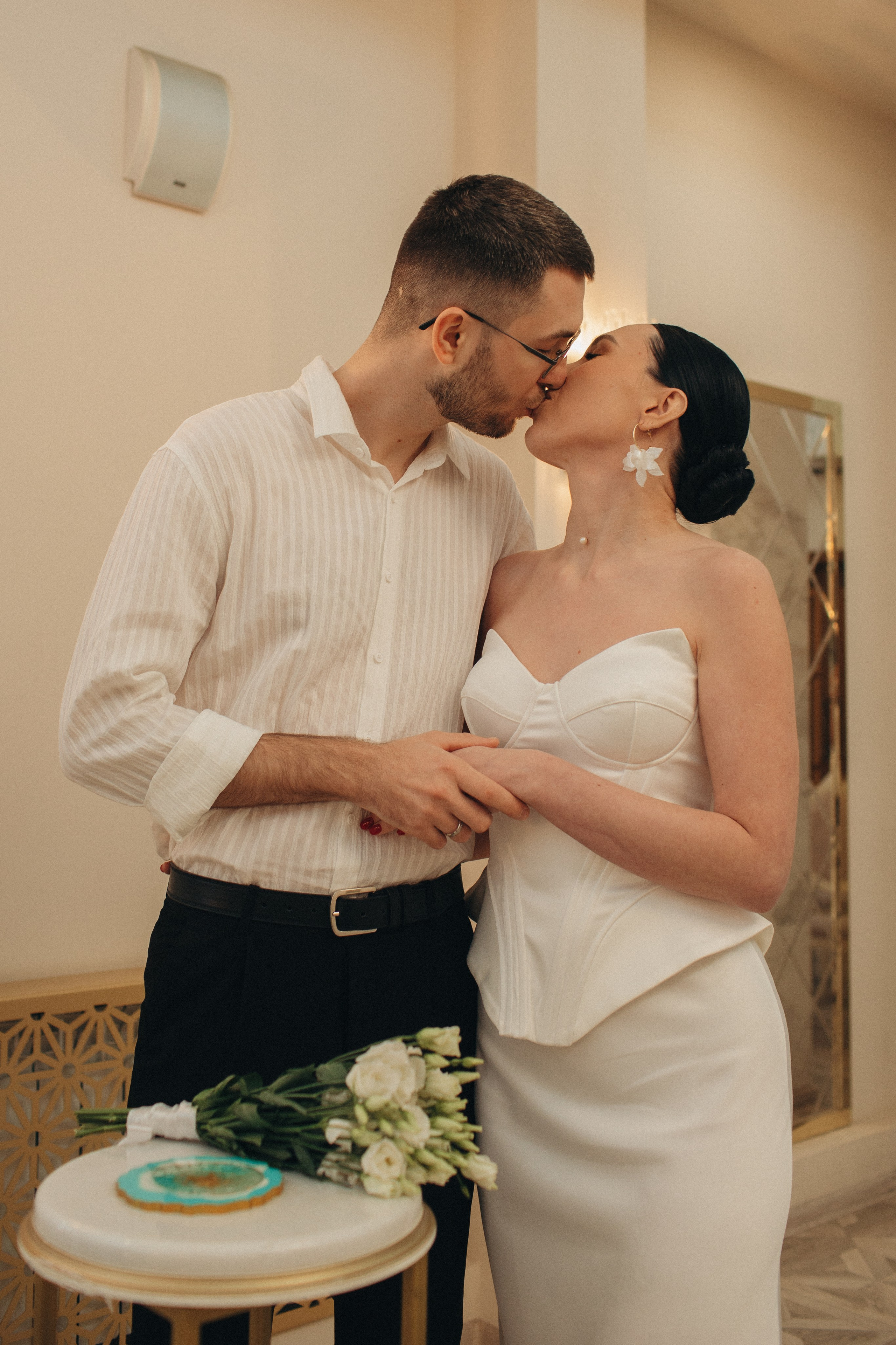 Лера & Серёжа. Роспись и съёмка в студии. Семейный фотограф в Москве