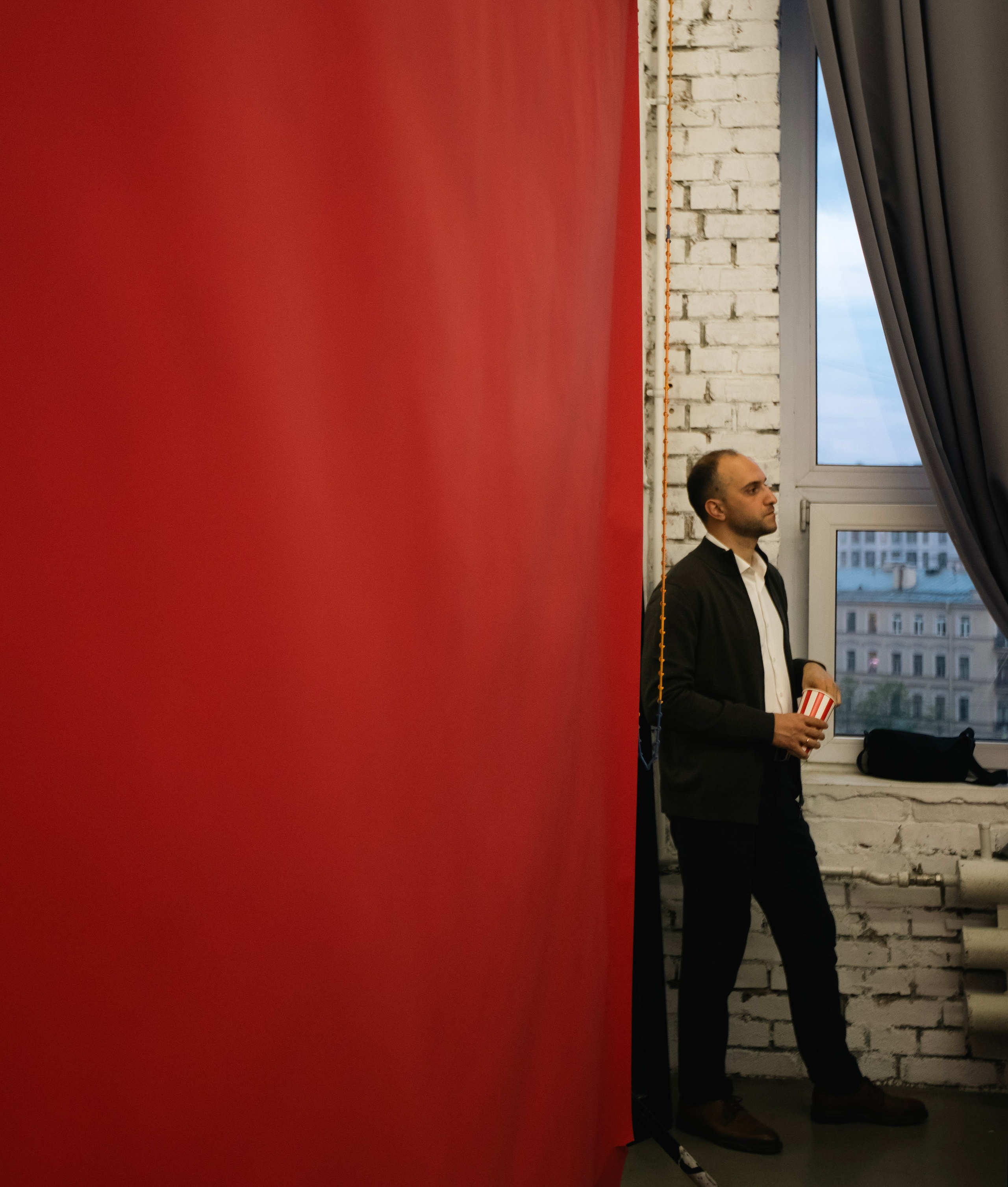 Премьера фильма «Как перестать сомневаться». Главная