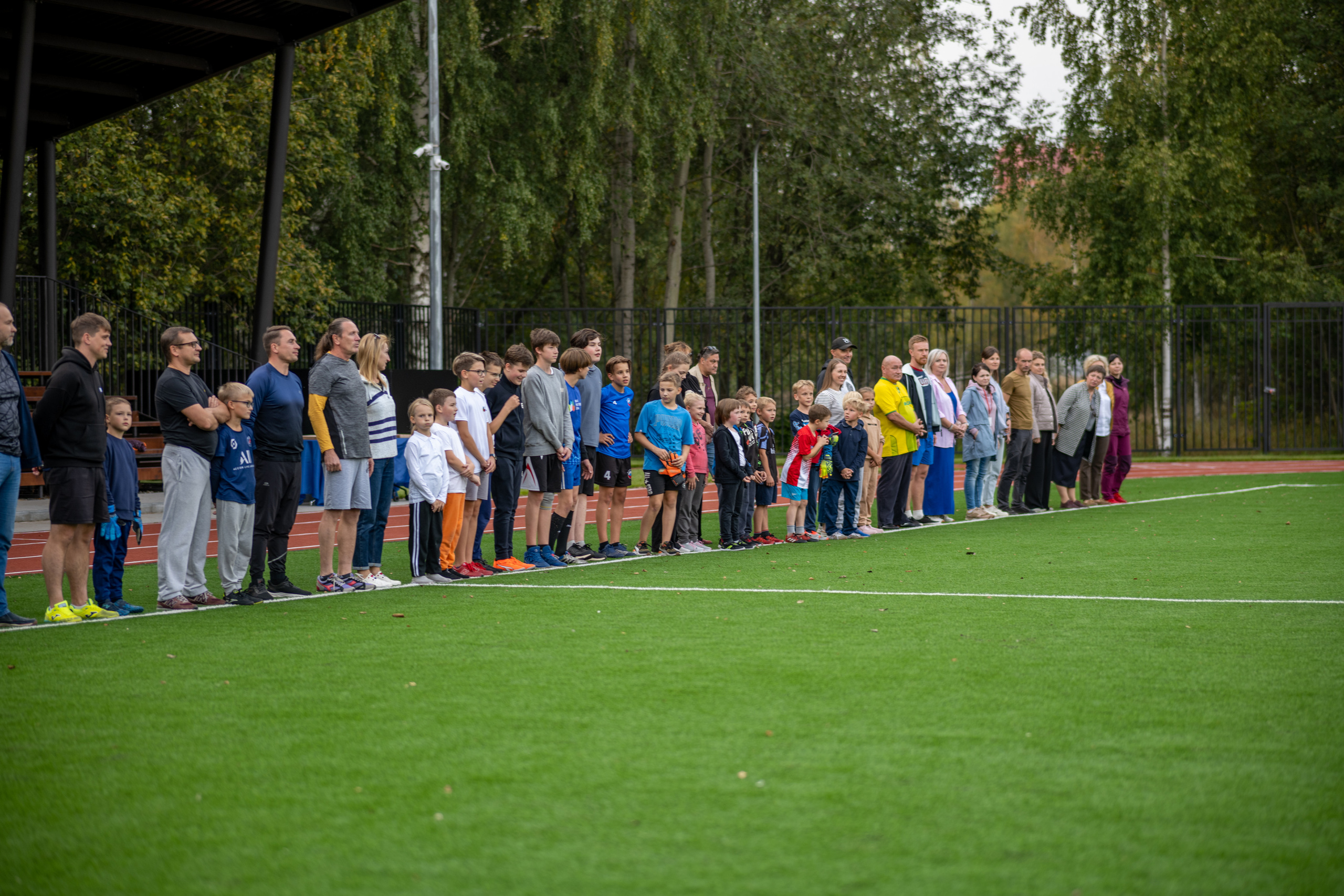 Футбол АНОО «Новая Черноголовская Школа». Портретный фотограф в Москве — Иван Саяпин