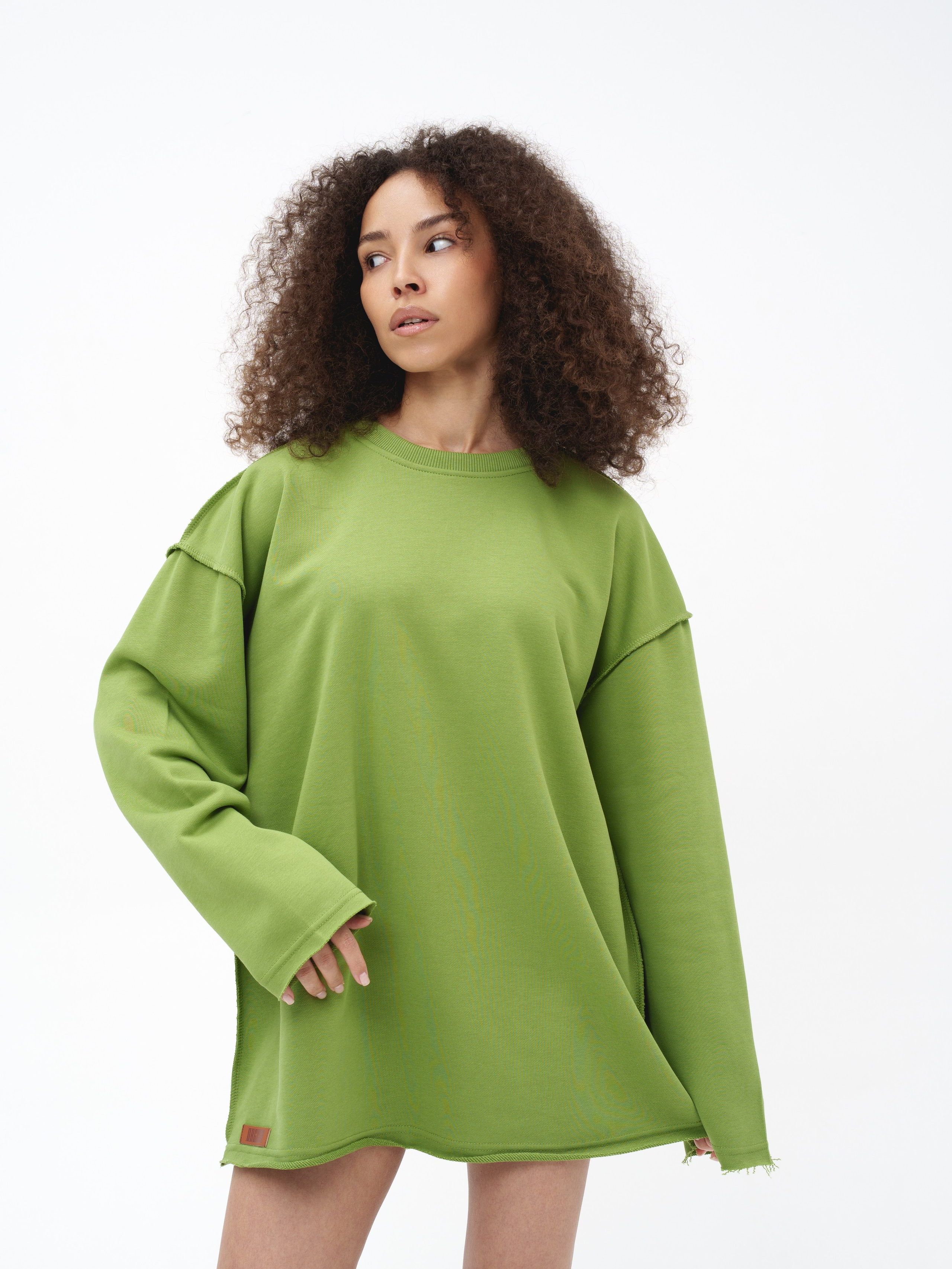 Свитшоты (вб и озон). Иван Упоров — фотограф, рилсмейкер чебоксары