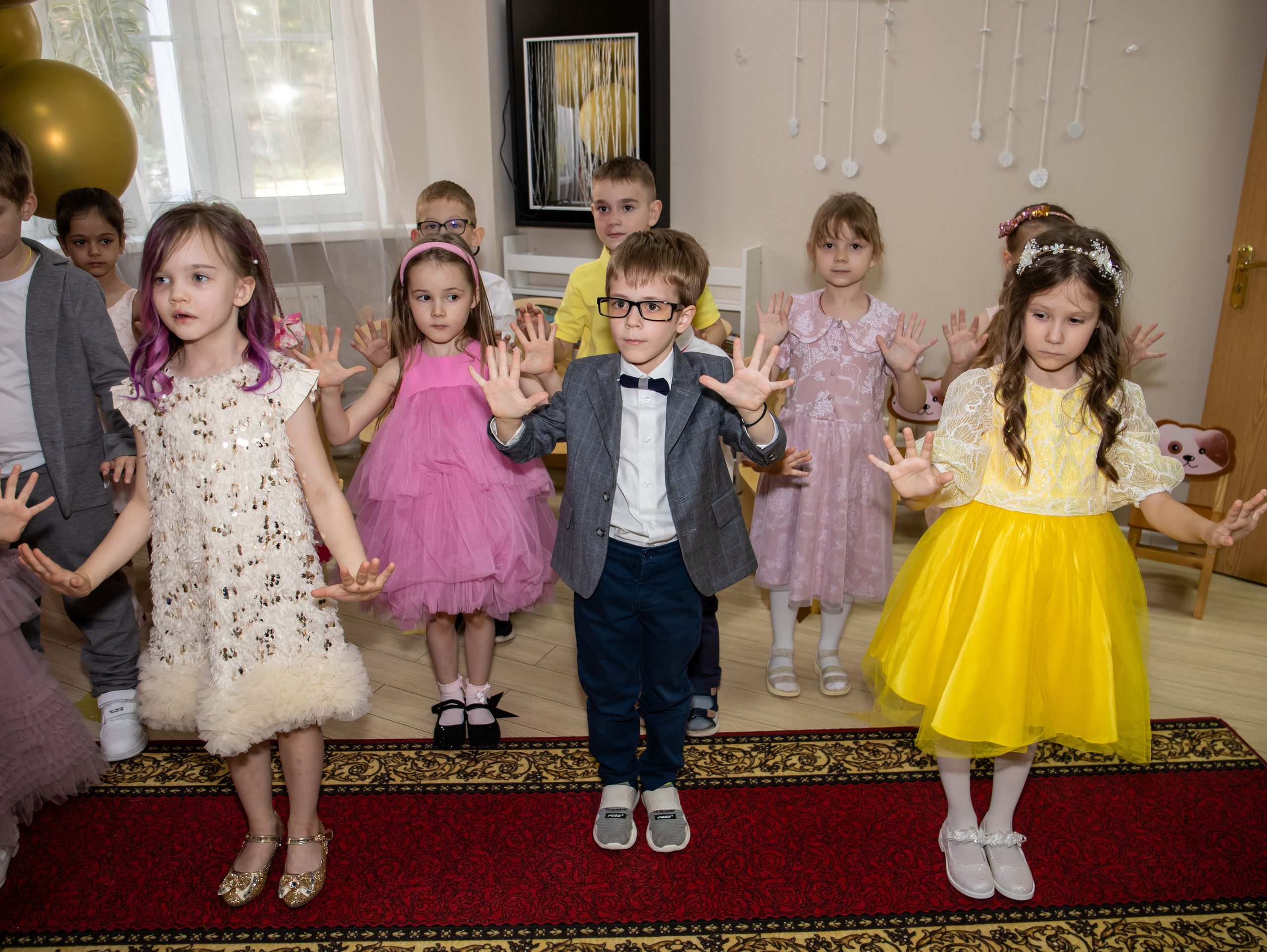 Утренник дет сад. Свадебный и семейный фотограф в Москве Мила Широких