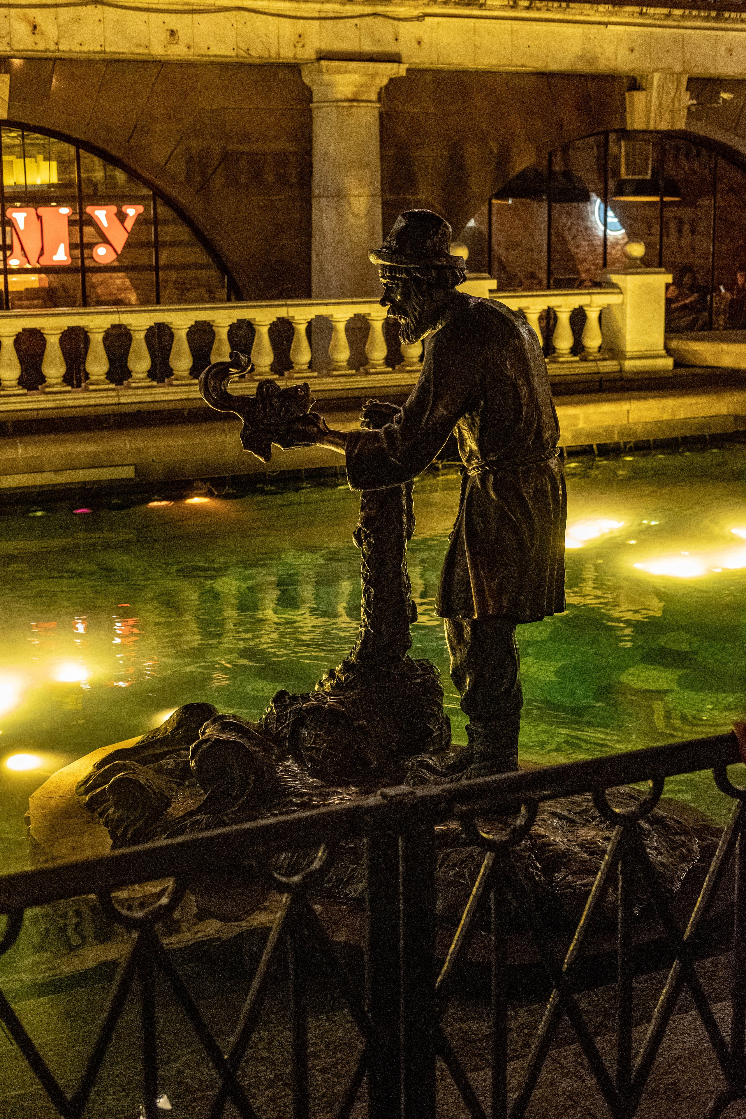 Москва 2024. Свадебный и семейный фотограф в Новосибирске, Санкт-Петербурге, Москве