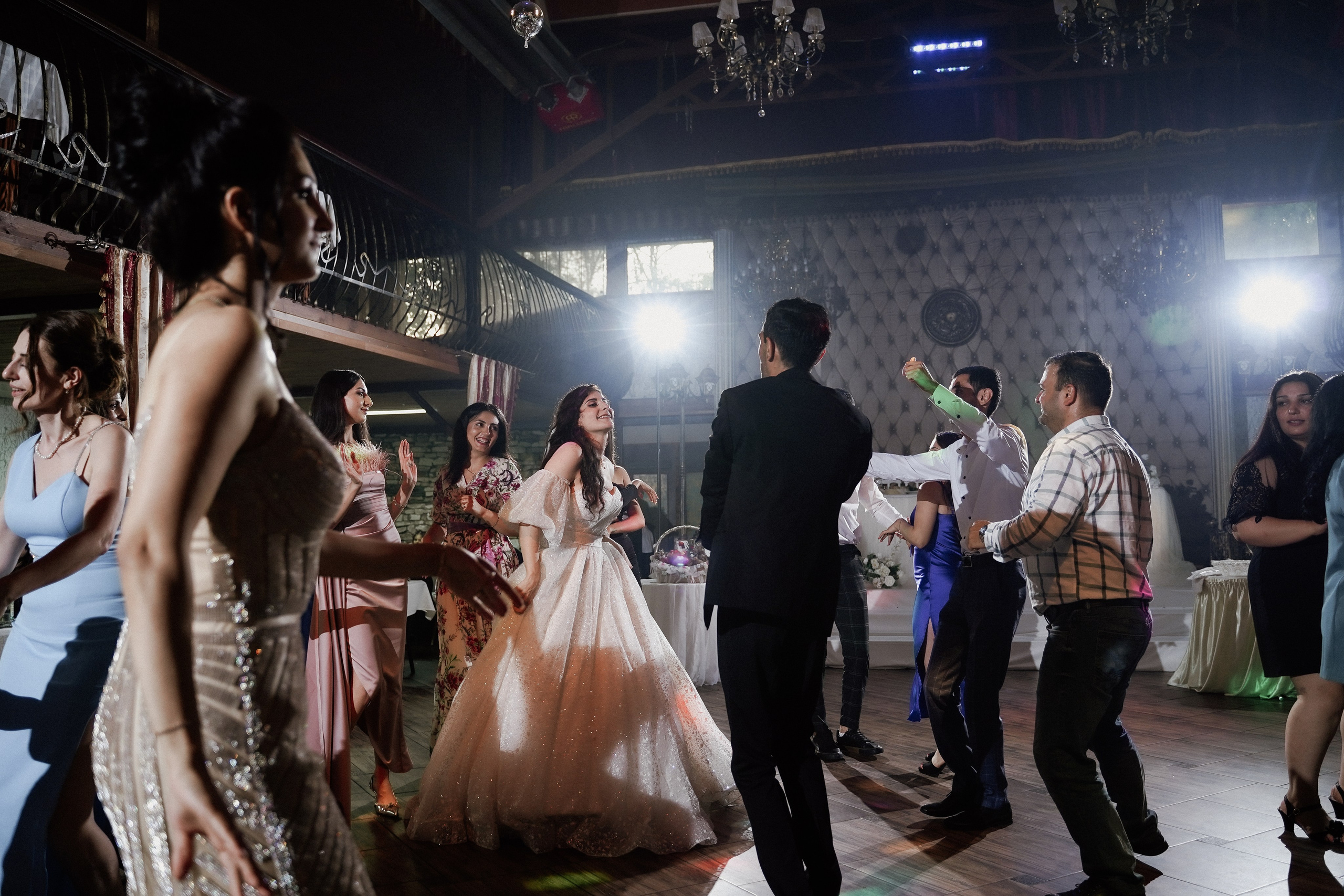 Алиса & Вааг. Фотосъемка и видеосъемка свадеб Липецк