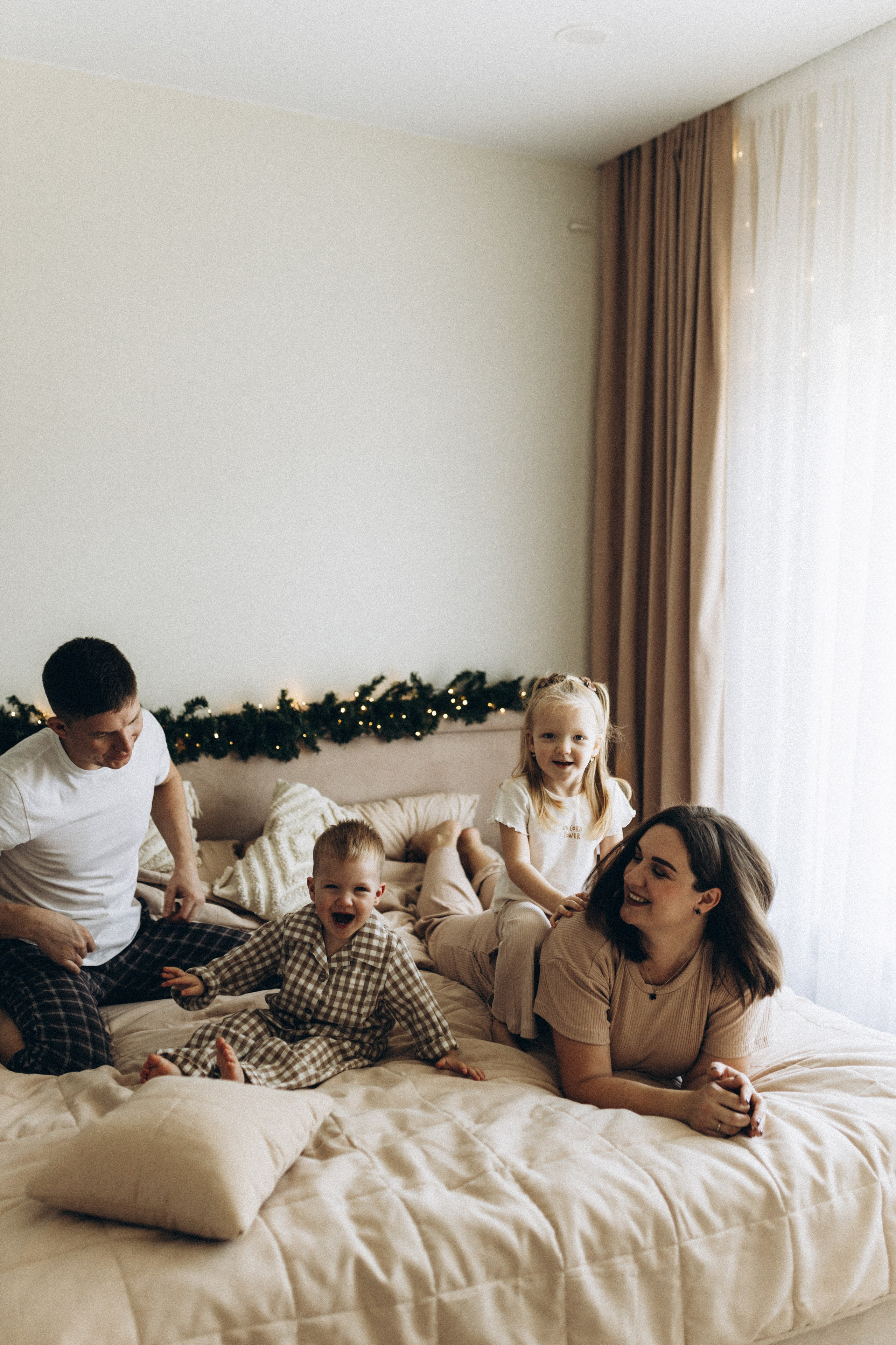 Ваня, Даша, Полина и Егор. Семейный фотограф в Новороссийске и Анапе Александра Яковлева