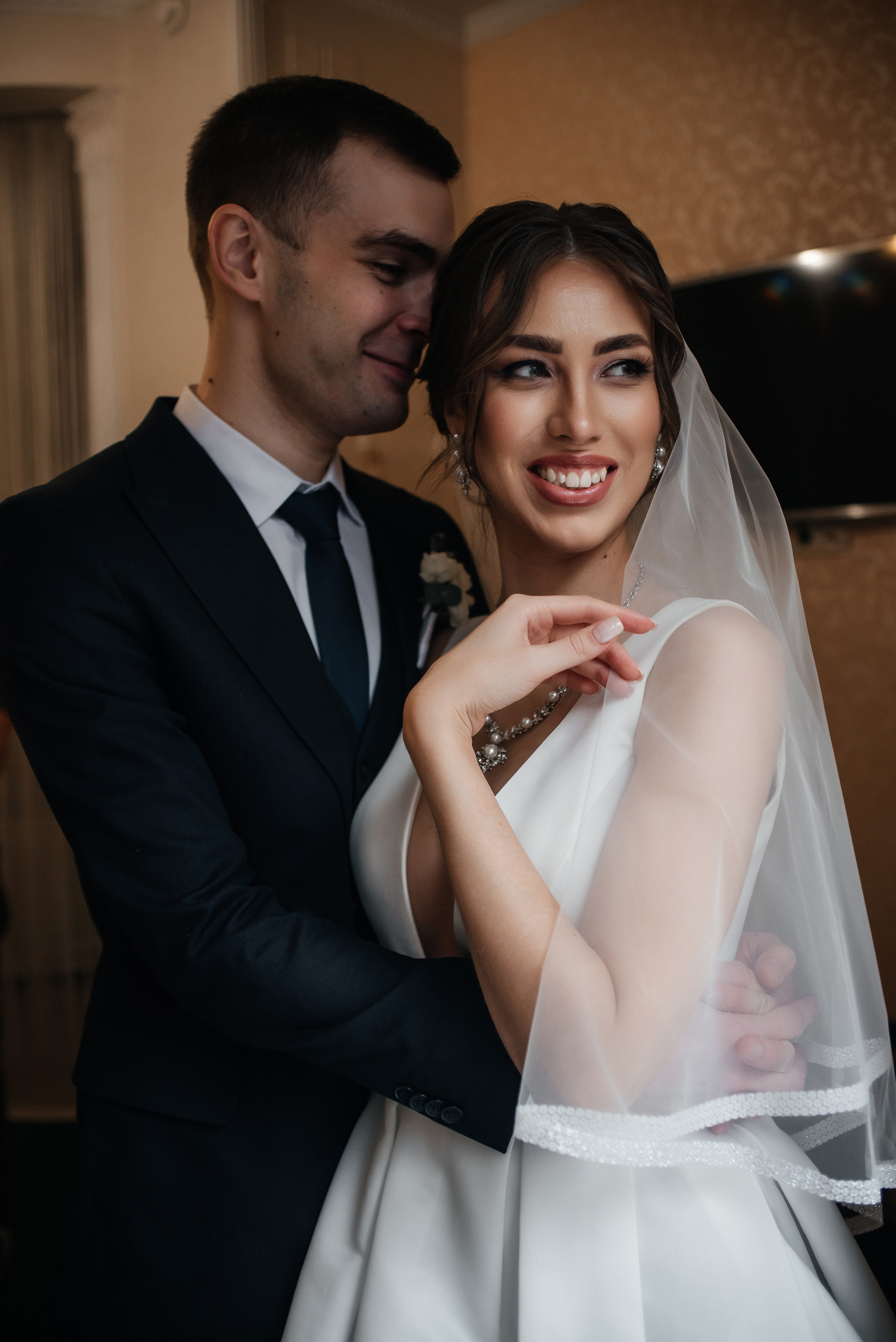 Виктория и Евгений. Свадебные фотограф и видеограф в Саратове