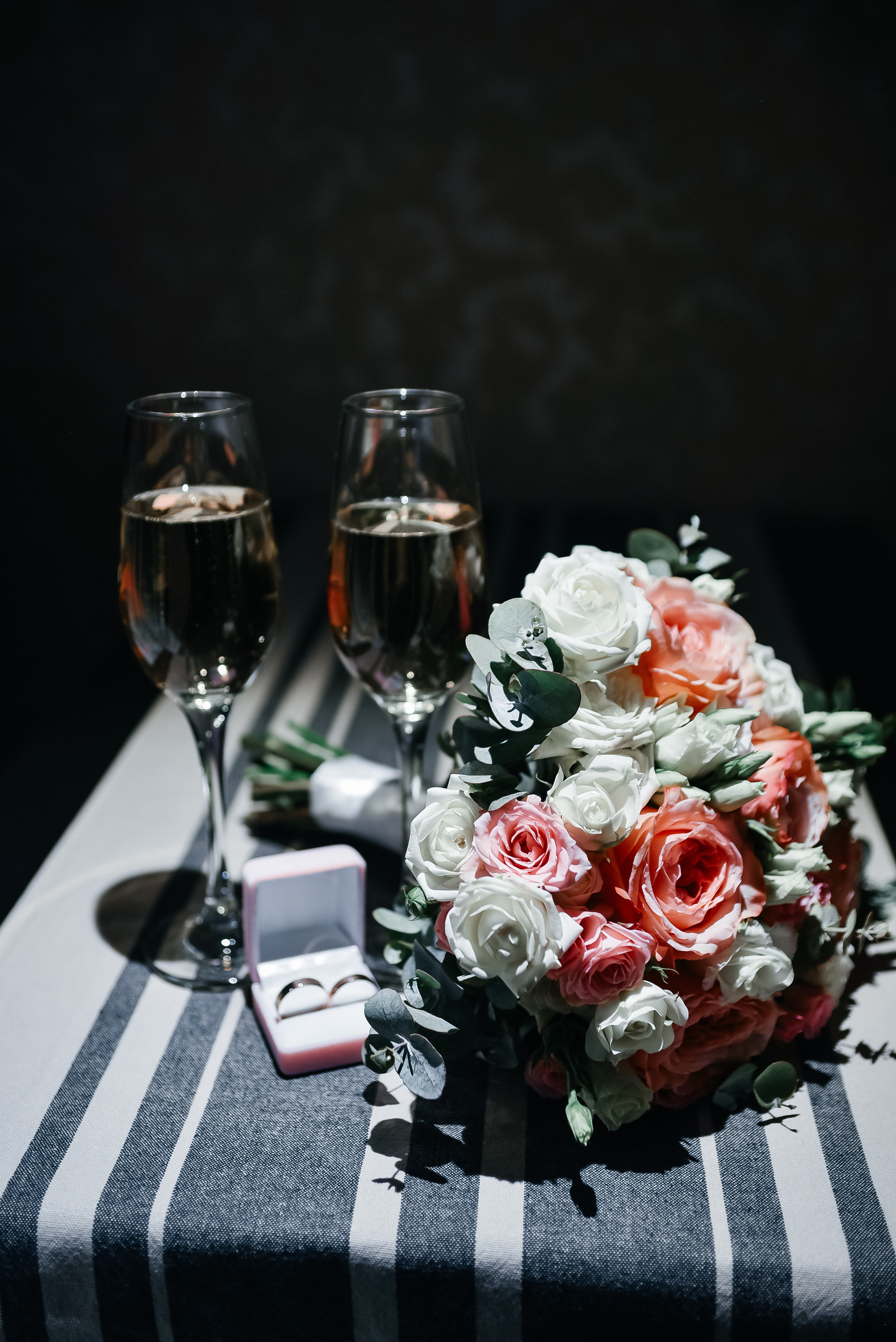 Виктория и Евгений. Свадебные фотограф и видеограф в Саратове