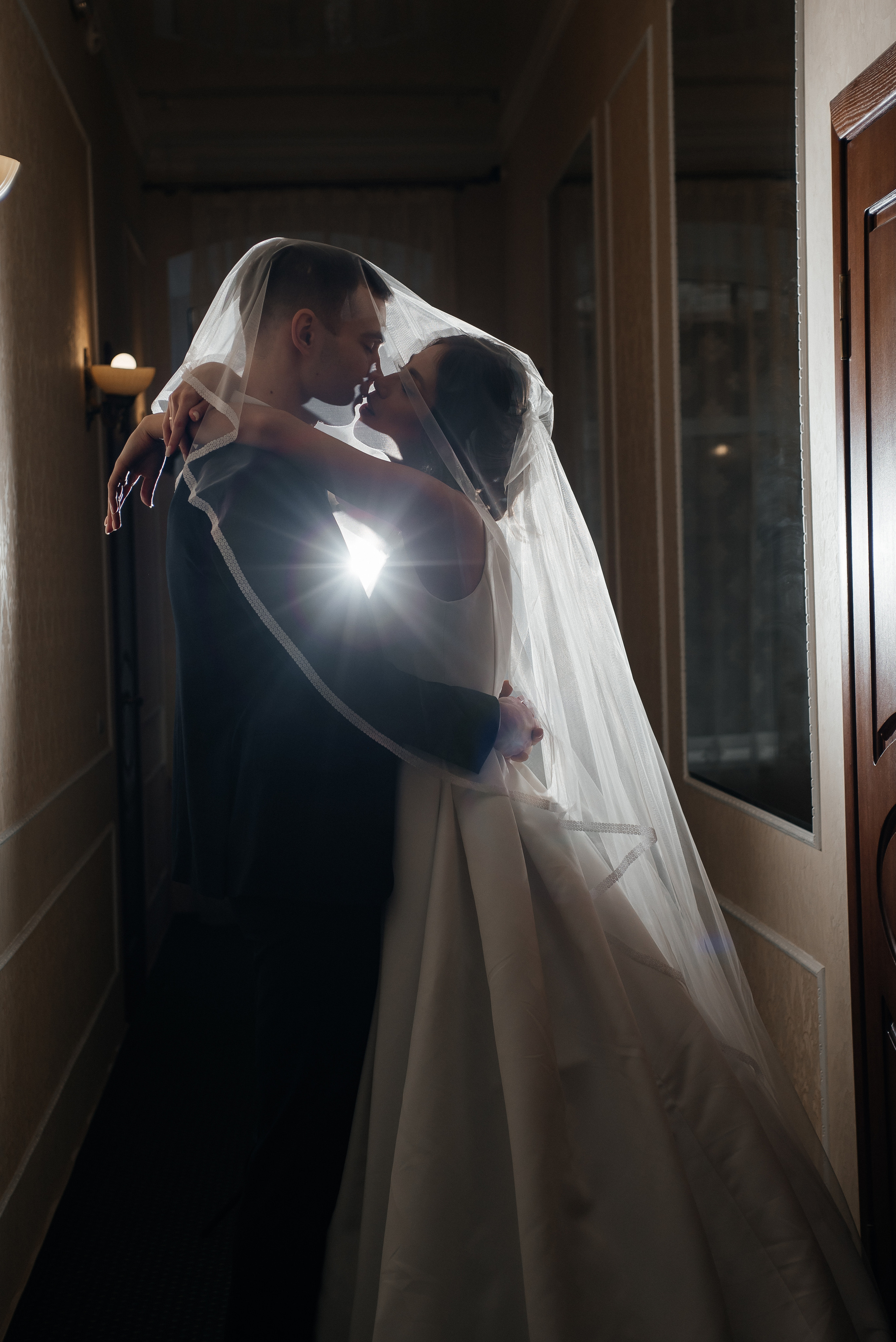 Виктория и Евгений. Свадебные фотограф и видеограф в Саратове