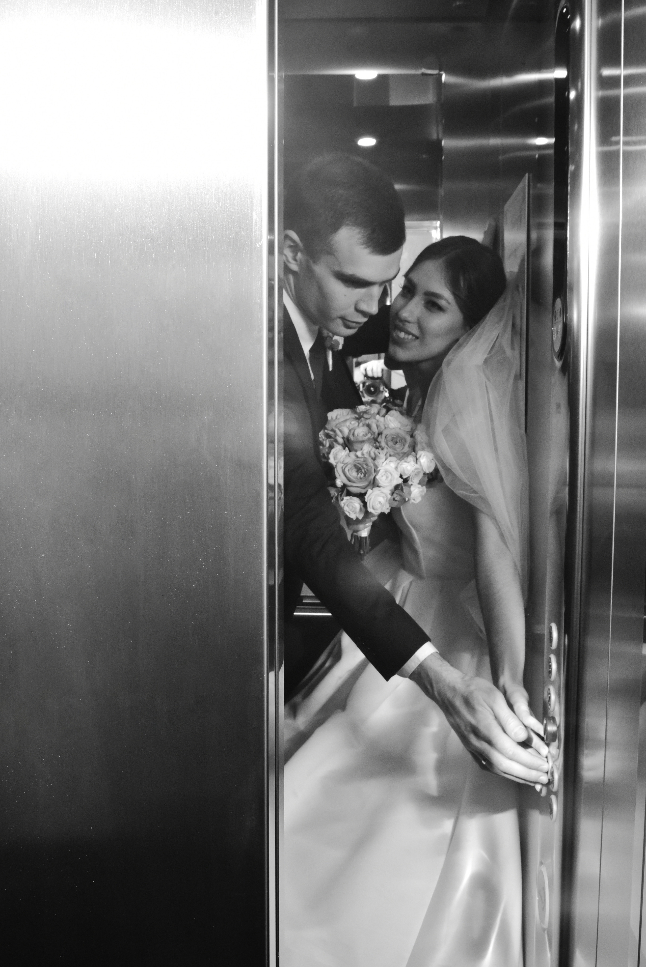 Виктория и Евгений. Свадебные фотограф и видеограф в Саратове