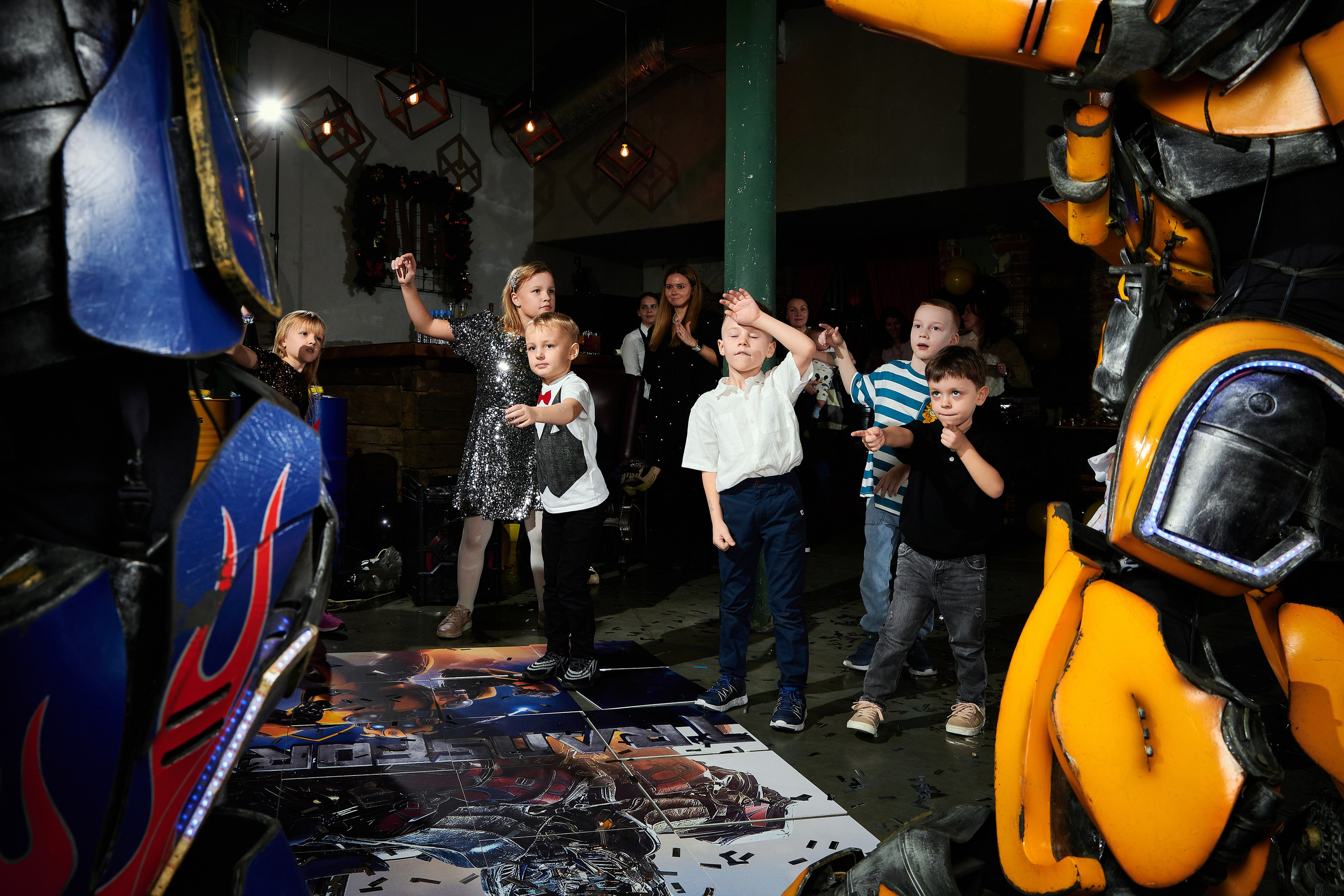 Шоу Трансформеров. Goganaft.ru — Репортажный фотограф в Москве Георгий Коненков