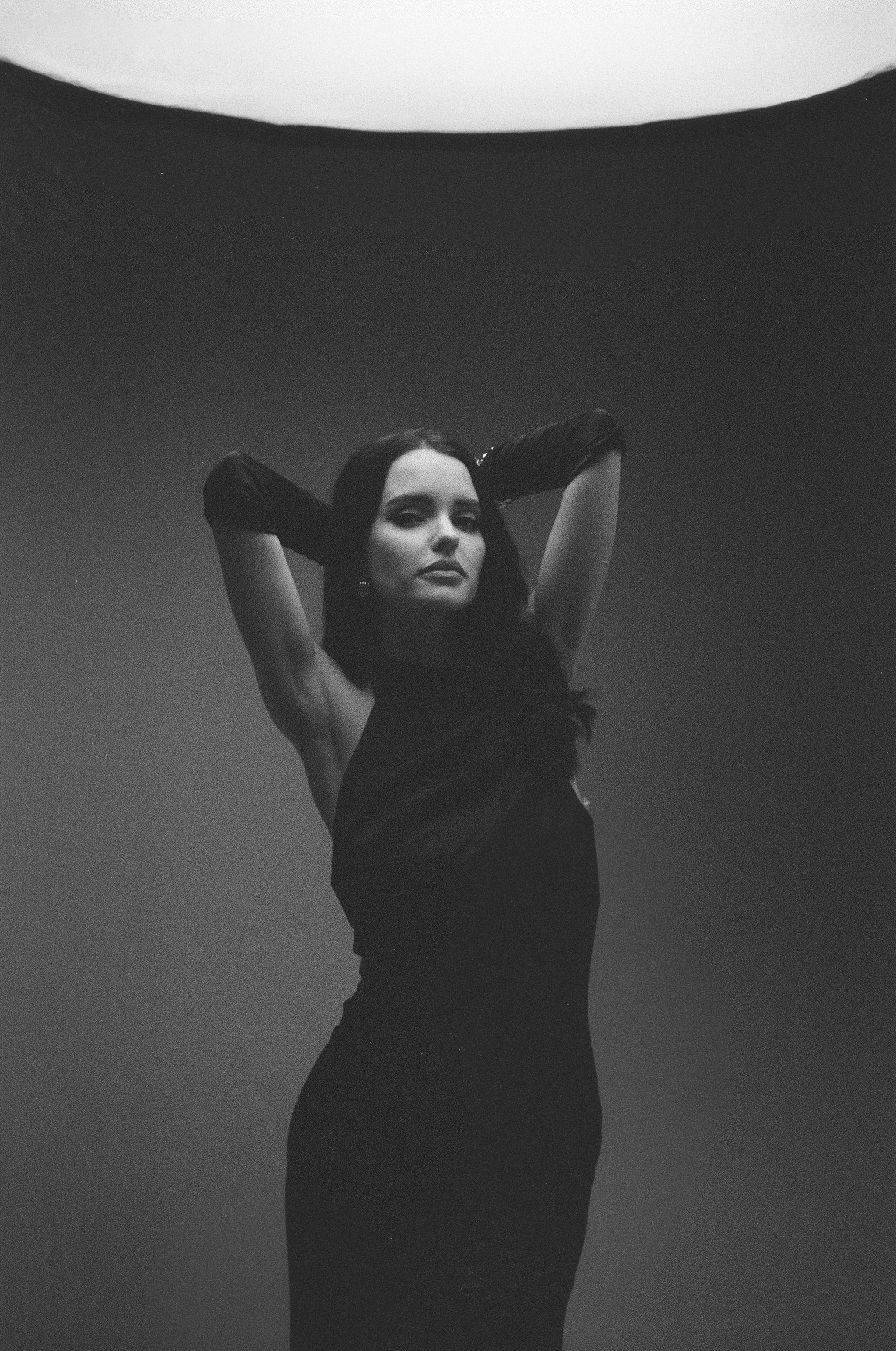 <P>. Плёночный фотограф Москва, Саша Звук