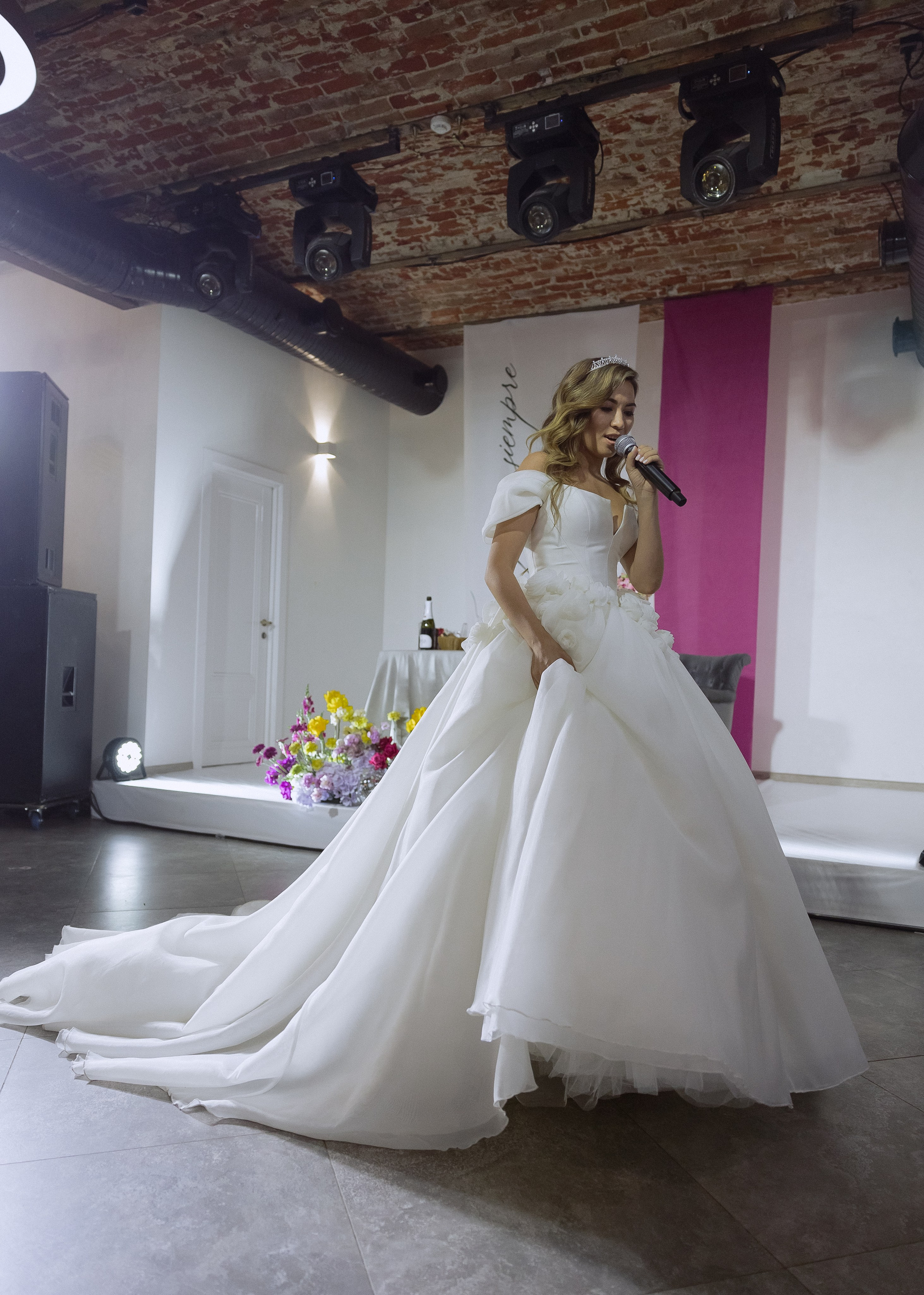 Дмитрий и Алита. Фотограф Эмиль Исякаев