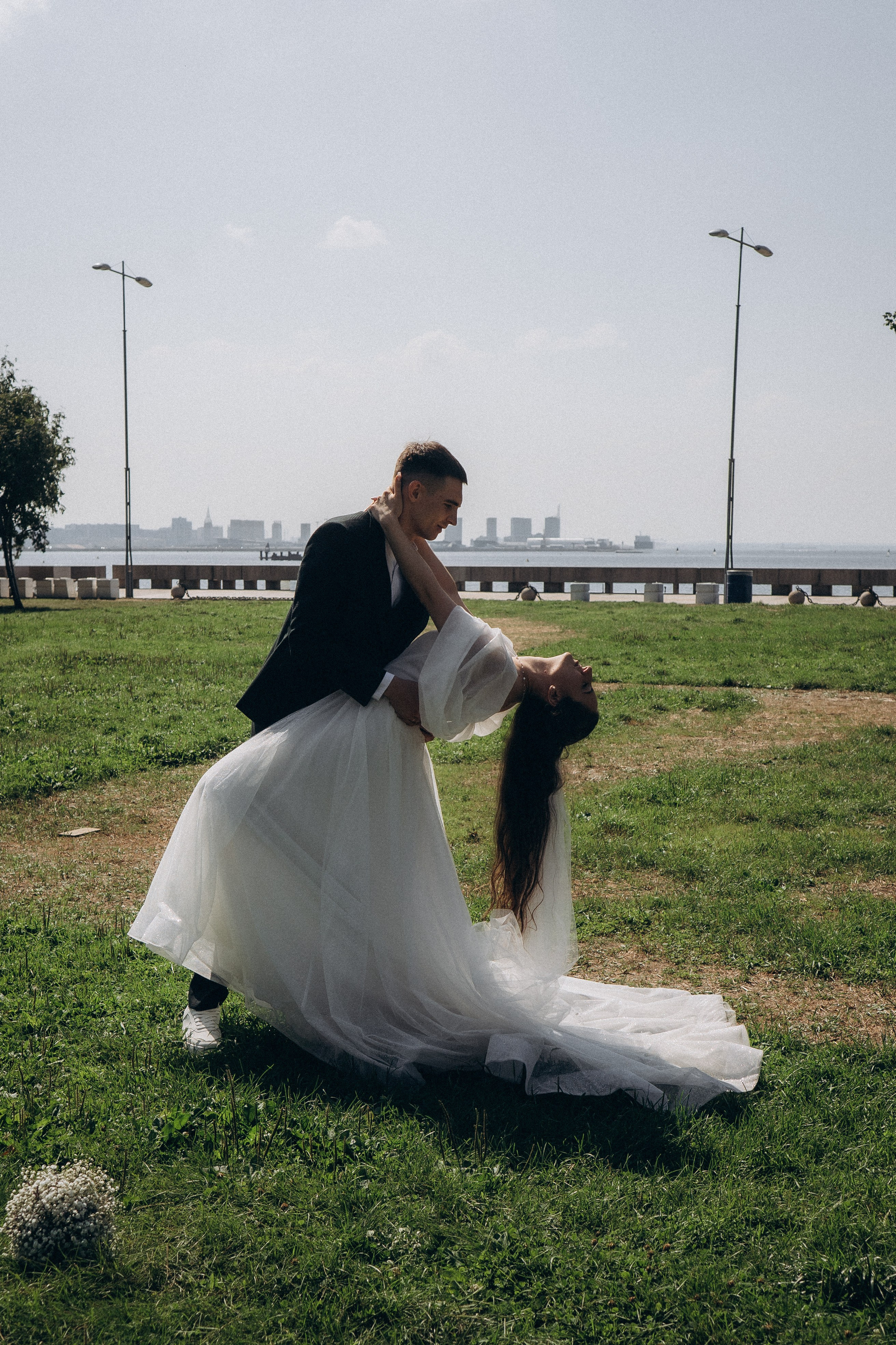 СВАДЕБНАЯ СЬЕМК В ПАРКЕ 300-ЛЕТИЯ. Профессиональный фотограф, Санкт-Петербург — Виктория Богомолова