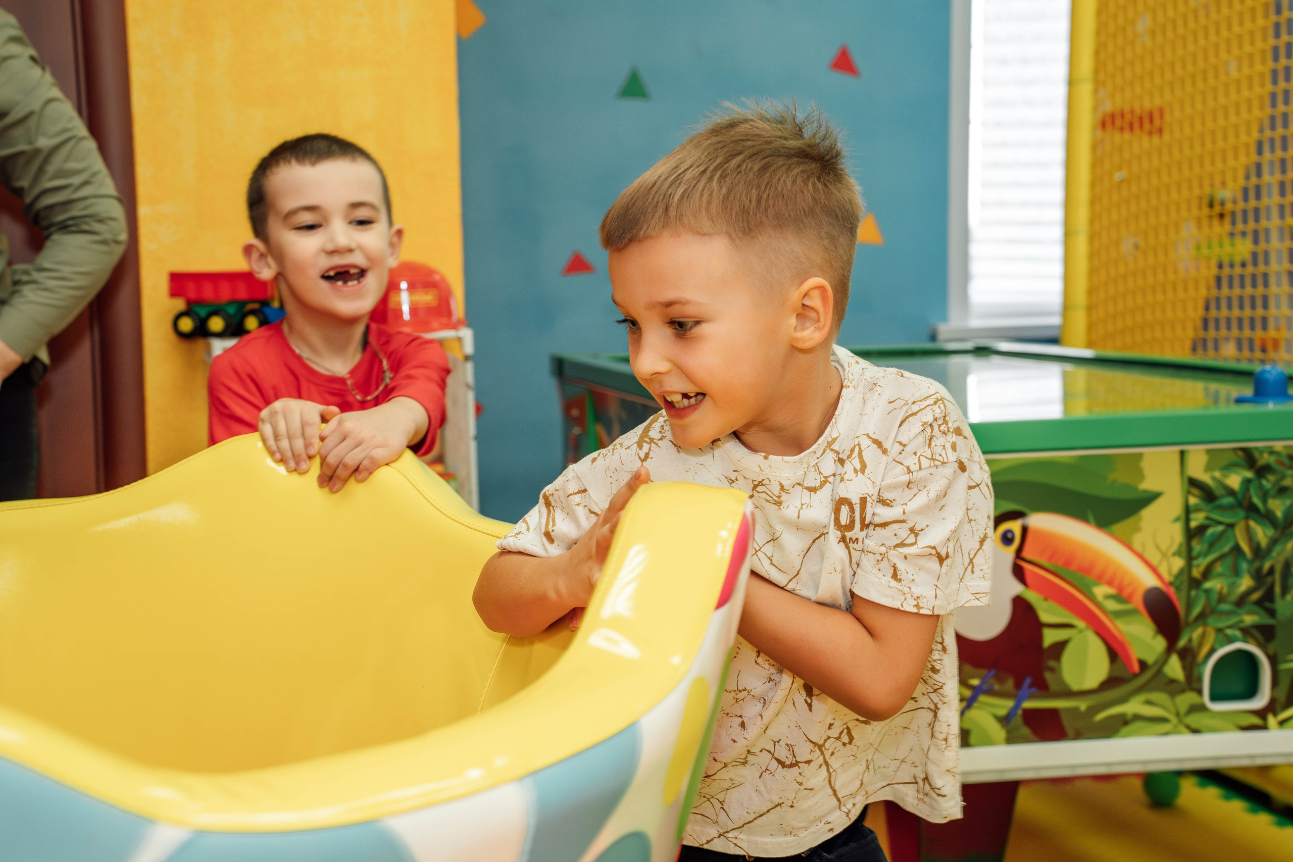 Открытие игровой комнаты «Пирамидка». Фотограф Юлия Паськова, город Бирюч