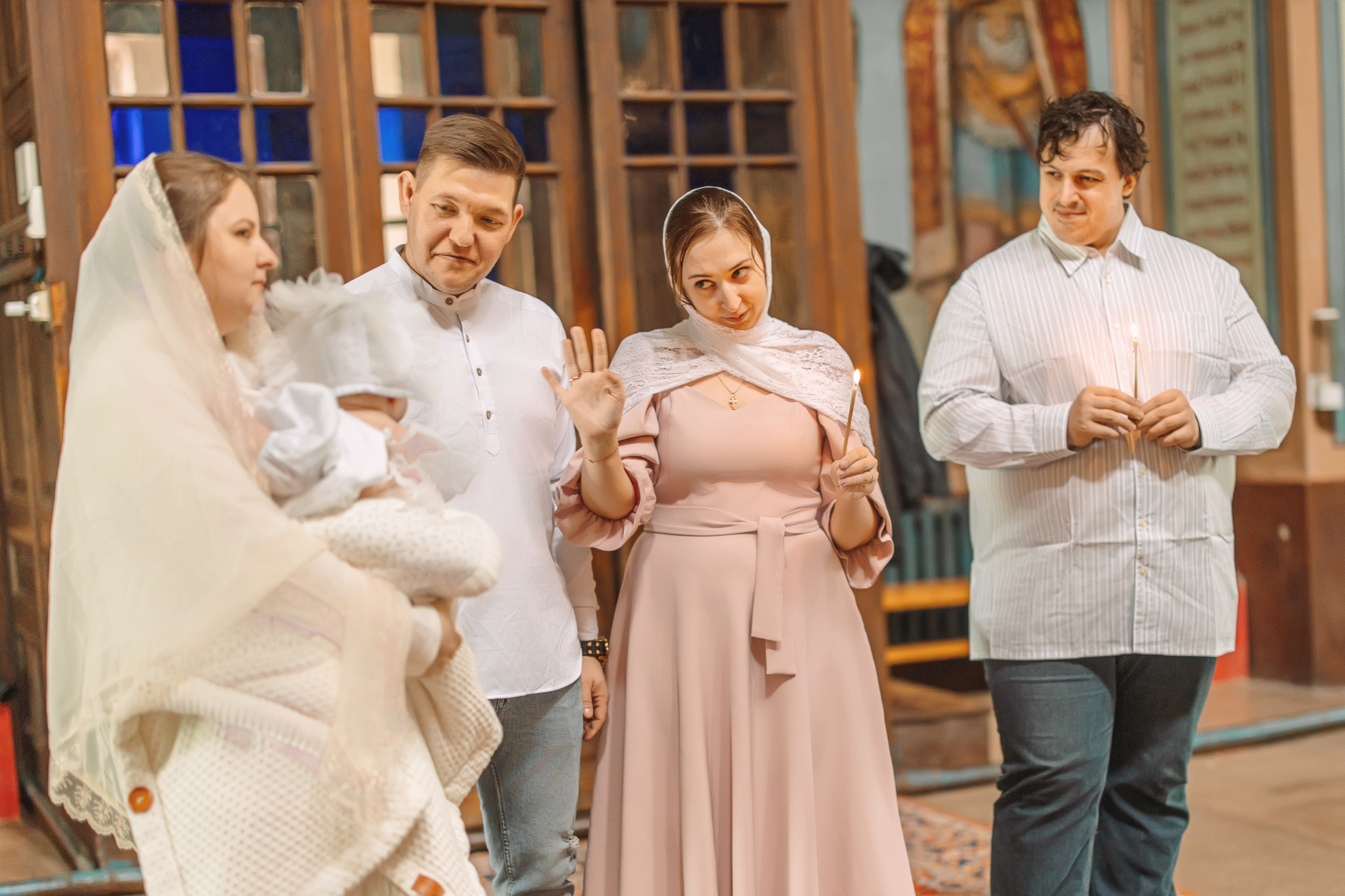 Крещение Евы. Александр Антонов. Профессиональный свадебный, репортажный фотограф в Москве, Подольске. Фото+Видео на любой праздник