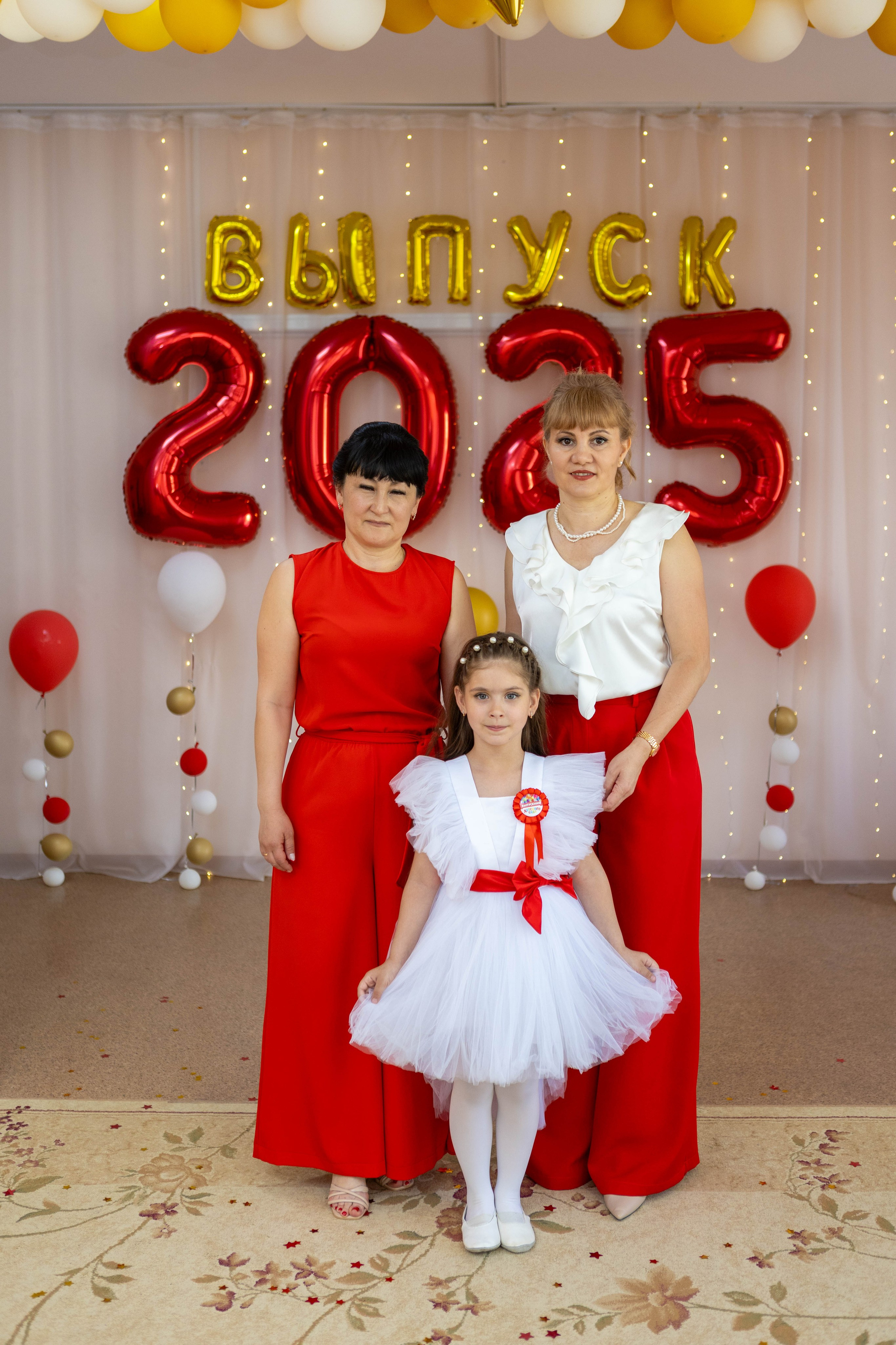 Выпускной в детскому саду 2025 год. Свадебный и предметный фотограф Ренат Каламперов