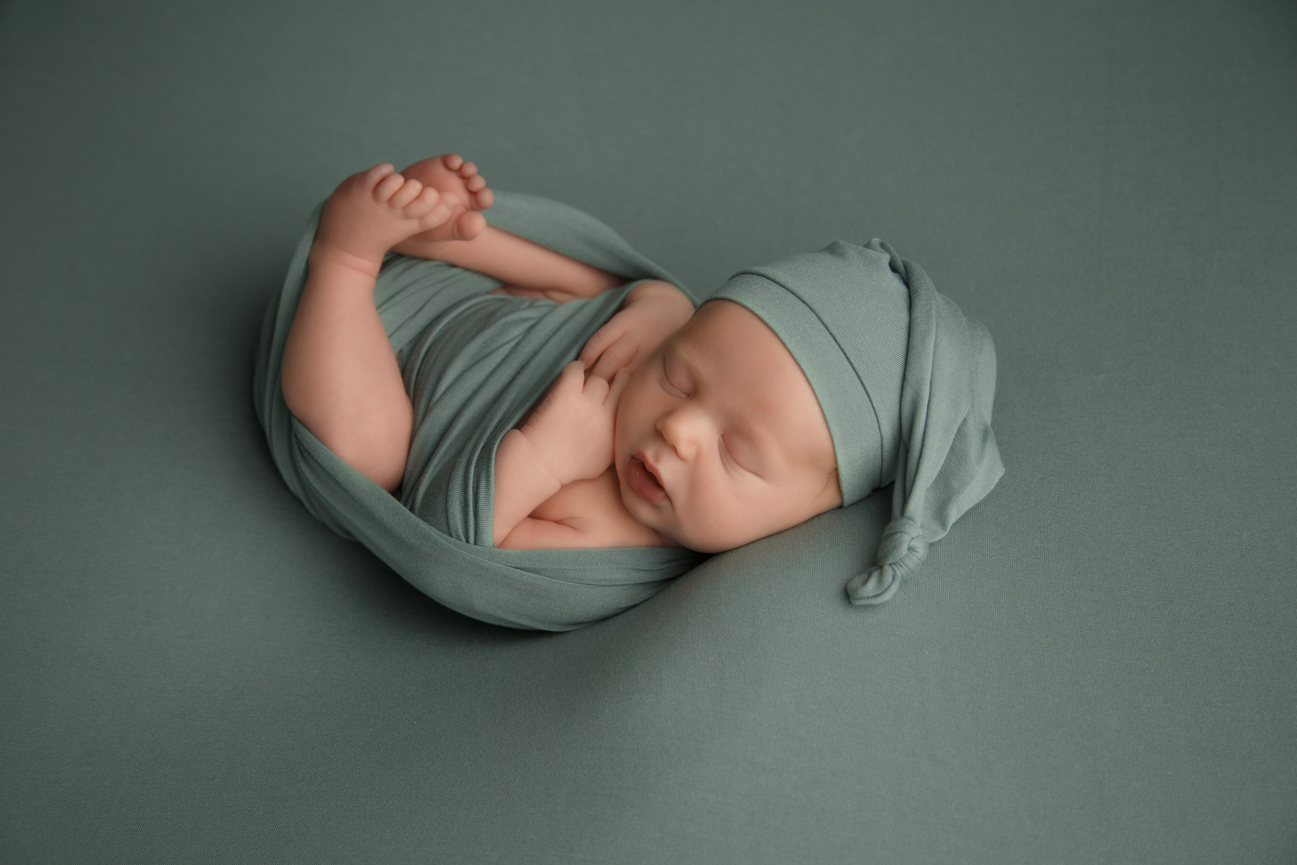 Захар, 16 дней. Фотограф новорожденных Тверь Диана Муляева