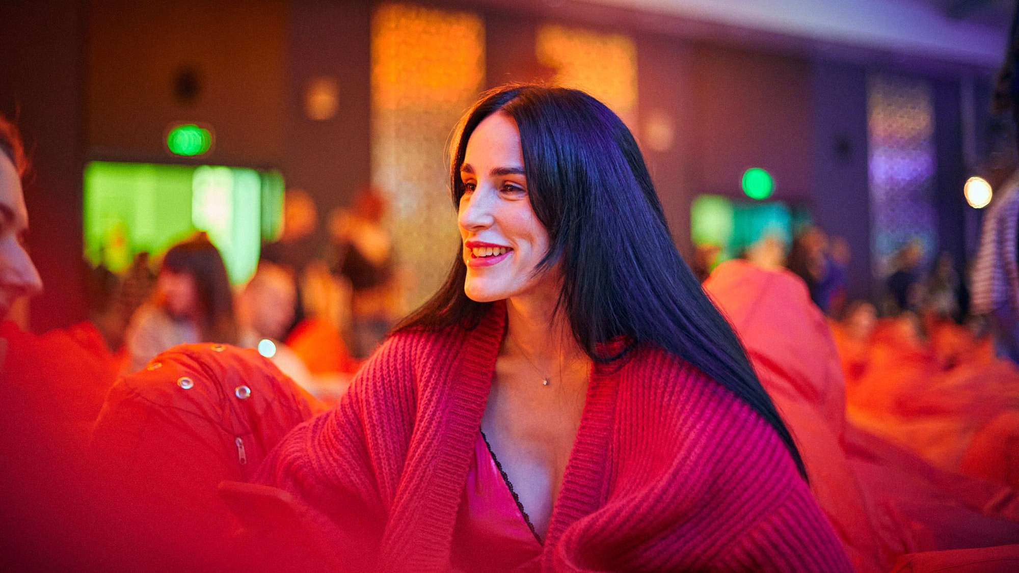 Фотограф на корпоративе BACARDI Golden Bat — репортажная съёмка в Москве. Репортажный фотограф в Москве — Дмитрий Тарасов | Съёмка мероприятий, концертов, корпоративов