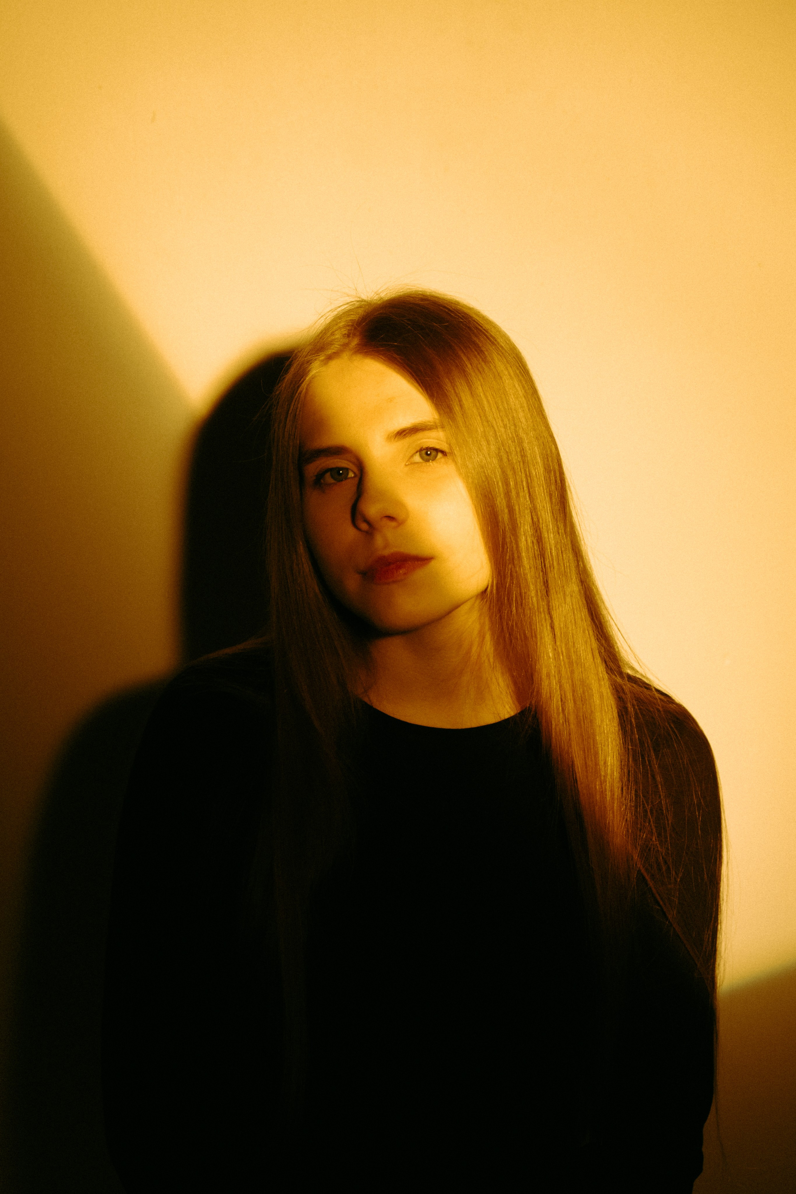 Нюта. Съёмка в студии с цветным светом. Lickord