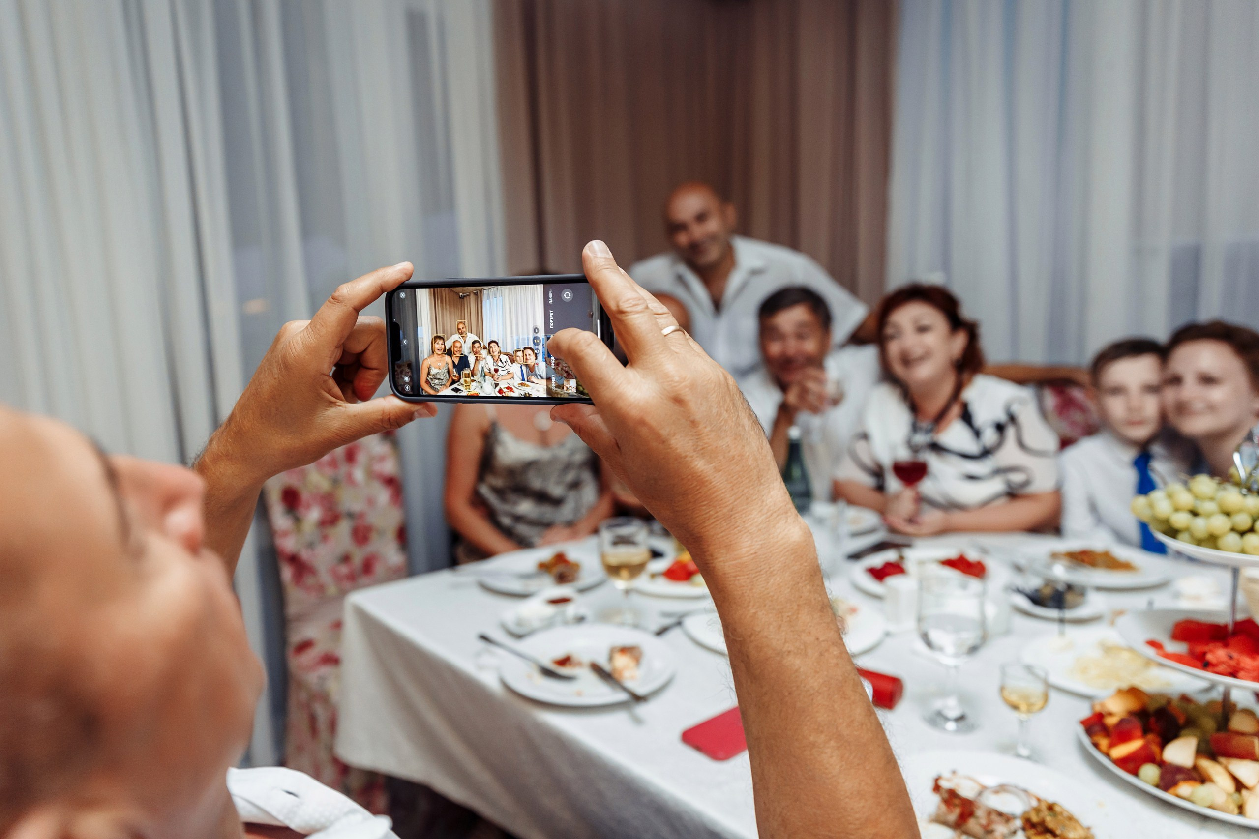 Репортажная фотосъёмка в Сочи. Фотограф и видеограф в Сочи Дмитрий Чигарев