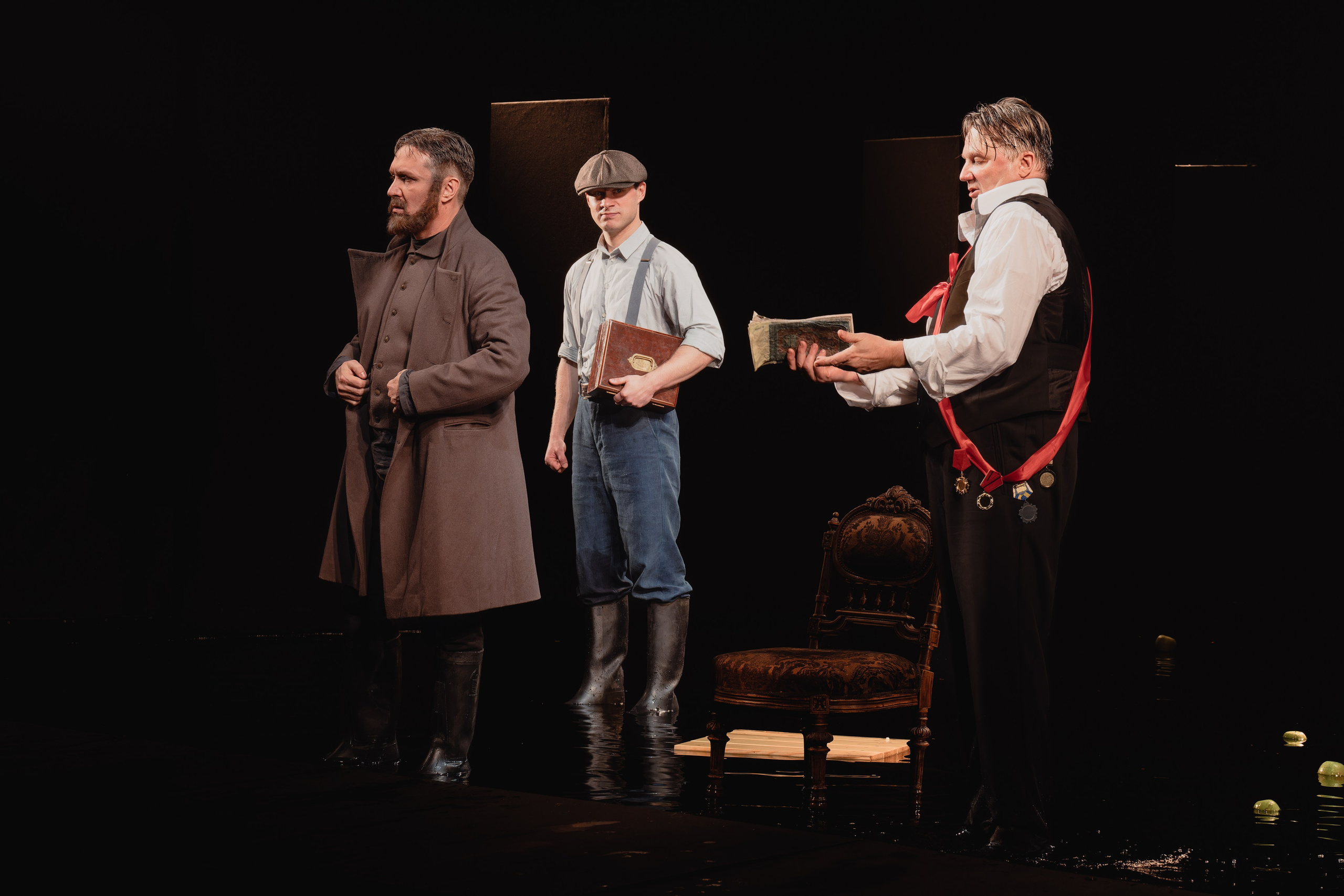 Театр Маяковского: Лес. Сайт фотографа Сергея Абрамова