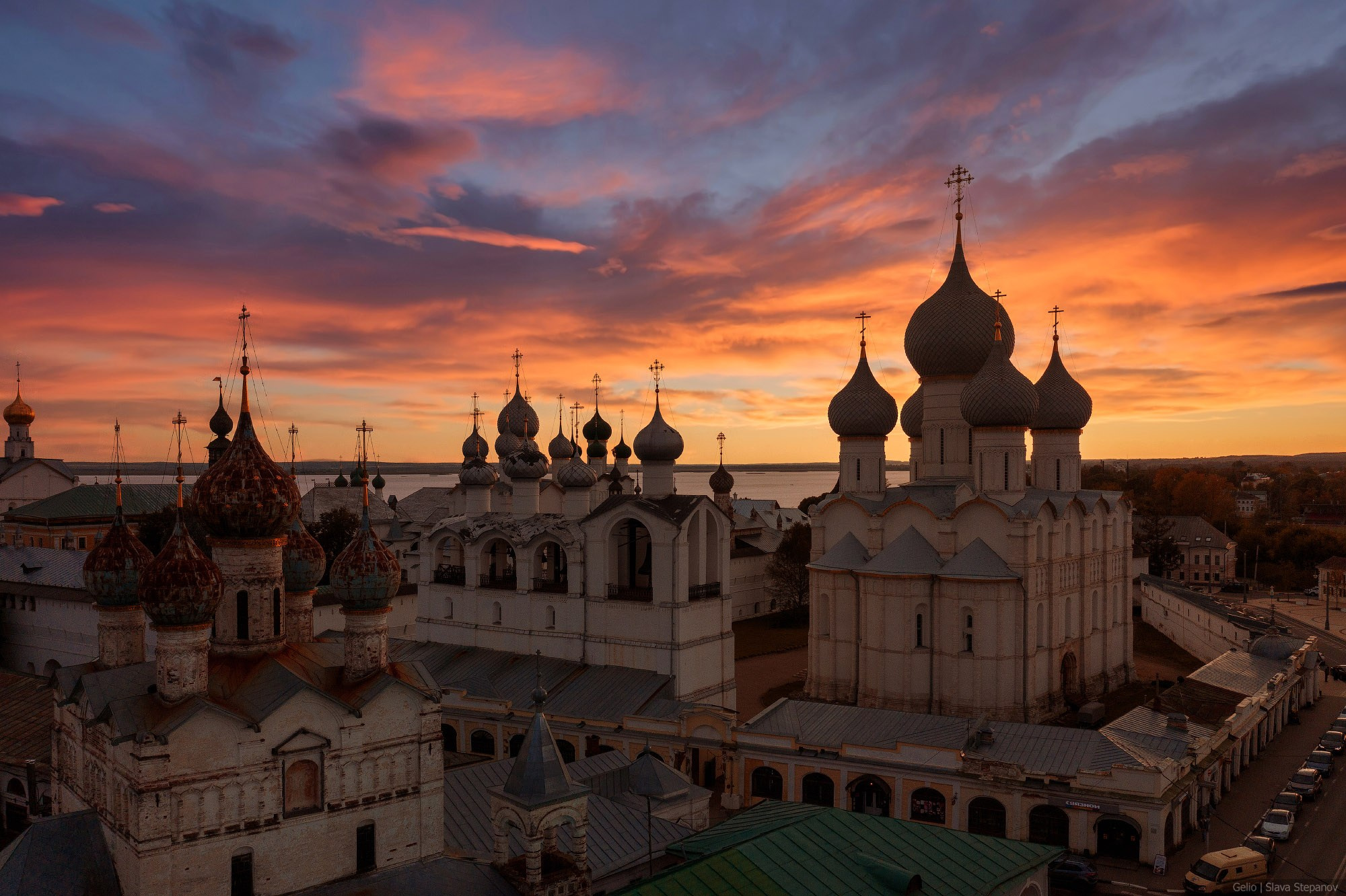 Ростов Великий купола церквей, храмов