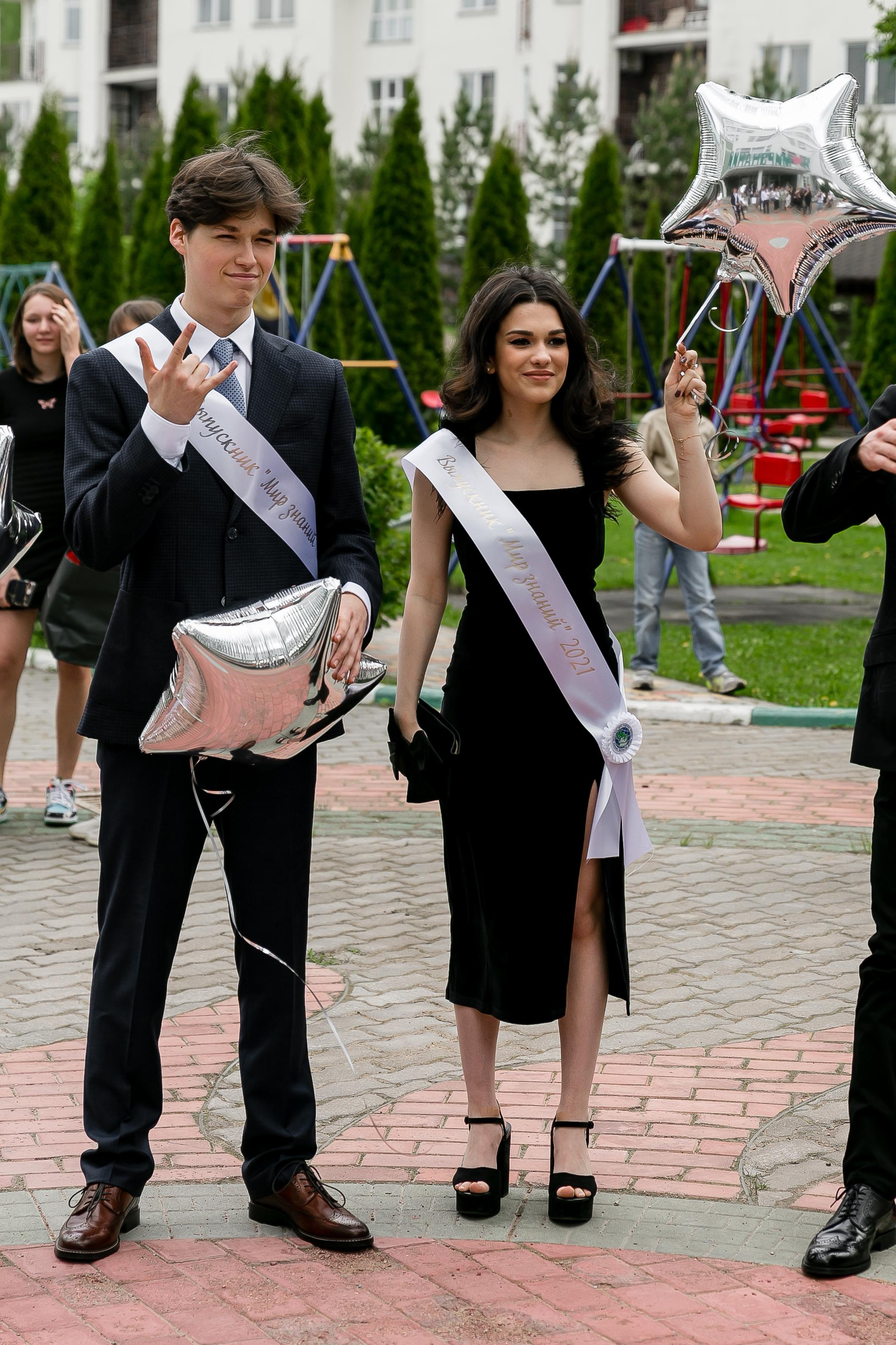 Выпускной, школа «Мир знаний». Свадебный фотограф | Москва