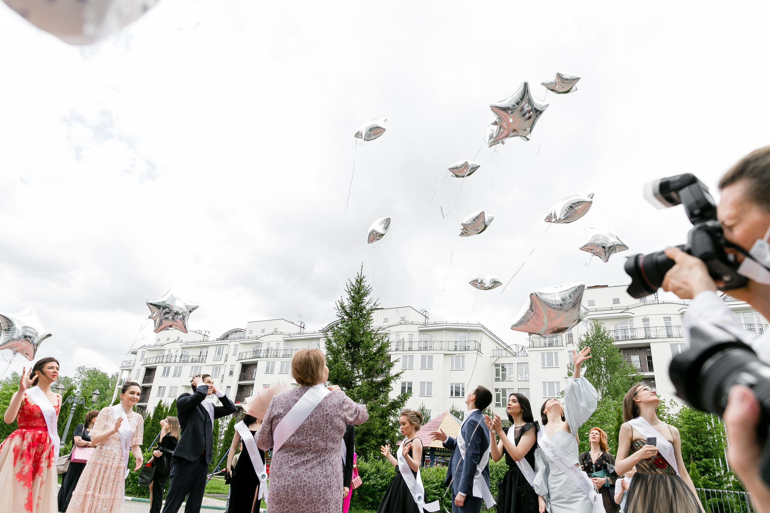 Выпускной, школа «Мир знаний». Свадебный фотограф | Москва