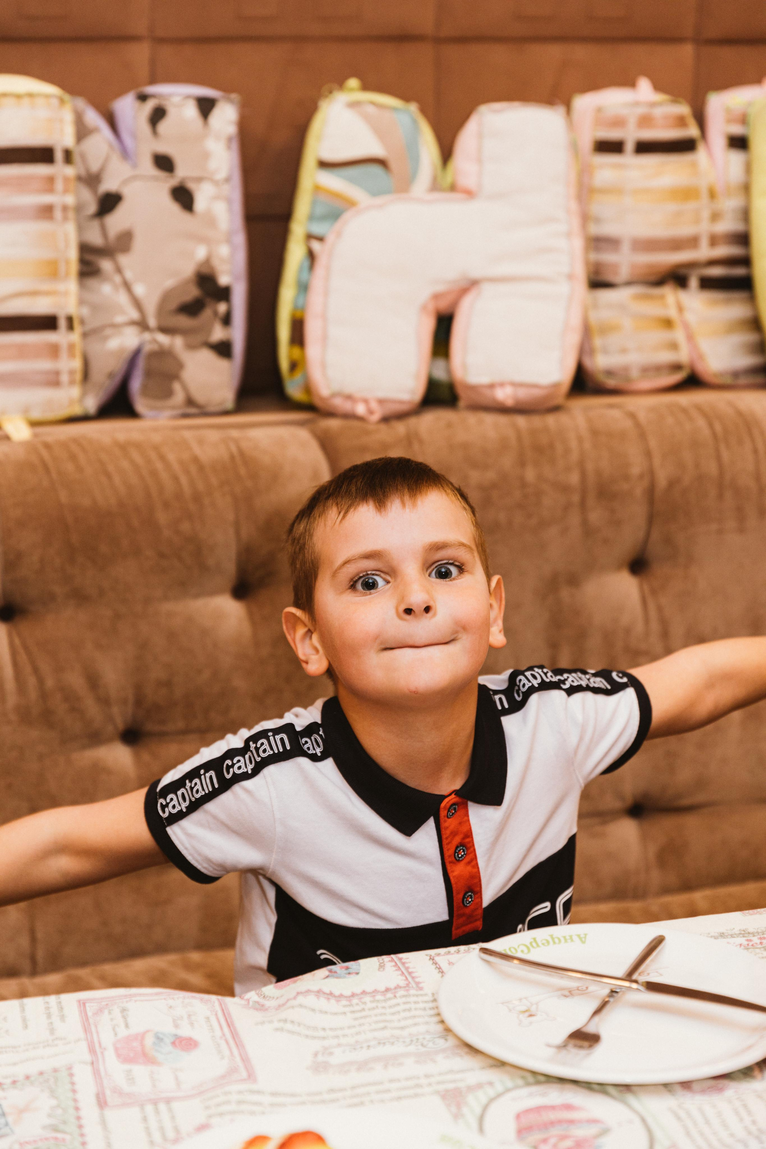 Лиза, 5 лет, кафе Андерсон. Свадебный фотограф | Москва