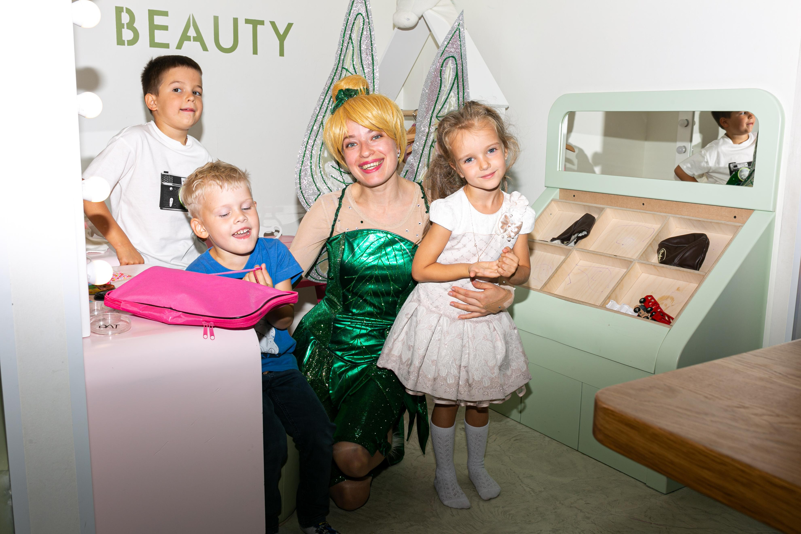 Лиза, 2 года, Little Kids Play Cafe. Свадебный фотограф | Москва