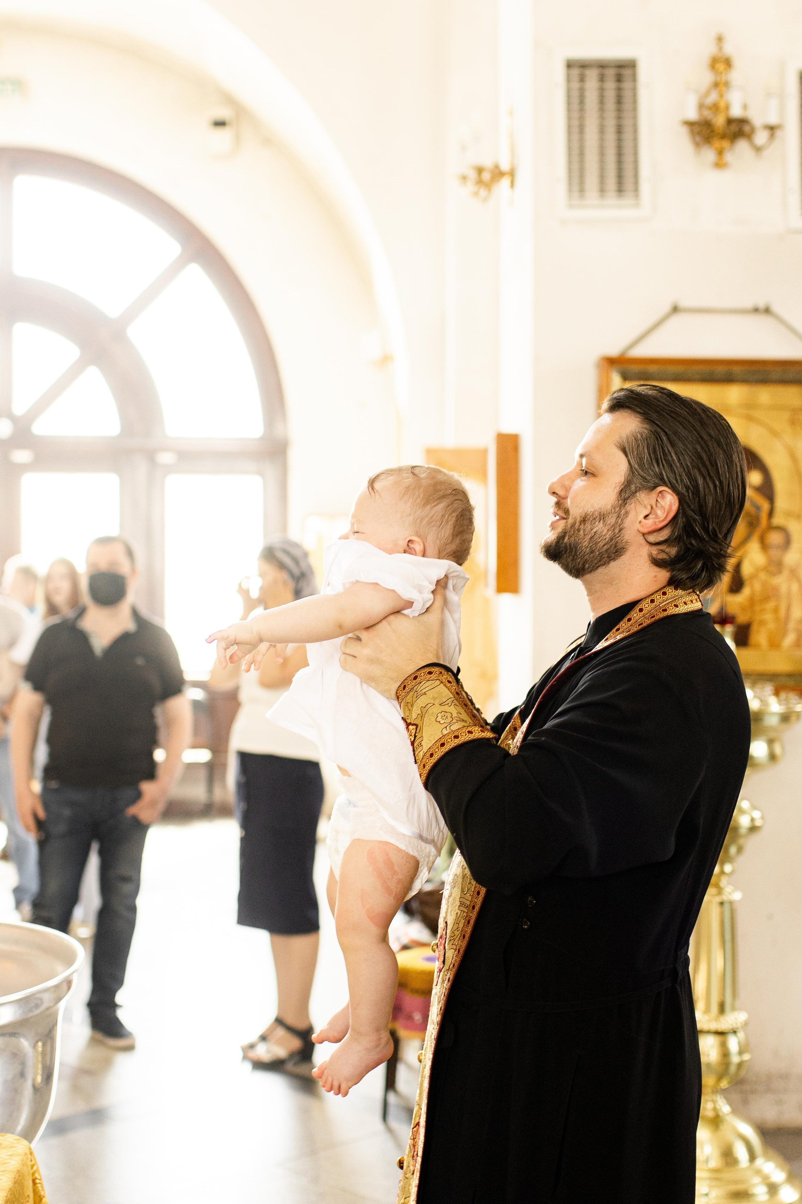 Юлия, церковь Святых Новомучеников. Свадебный фотограф | Москва