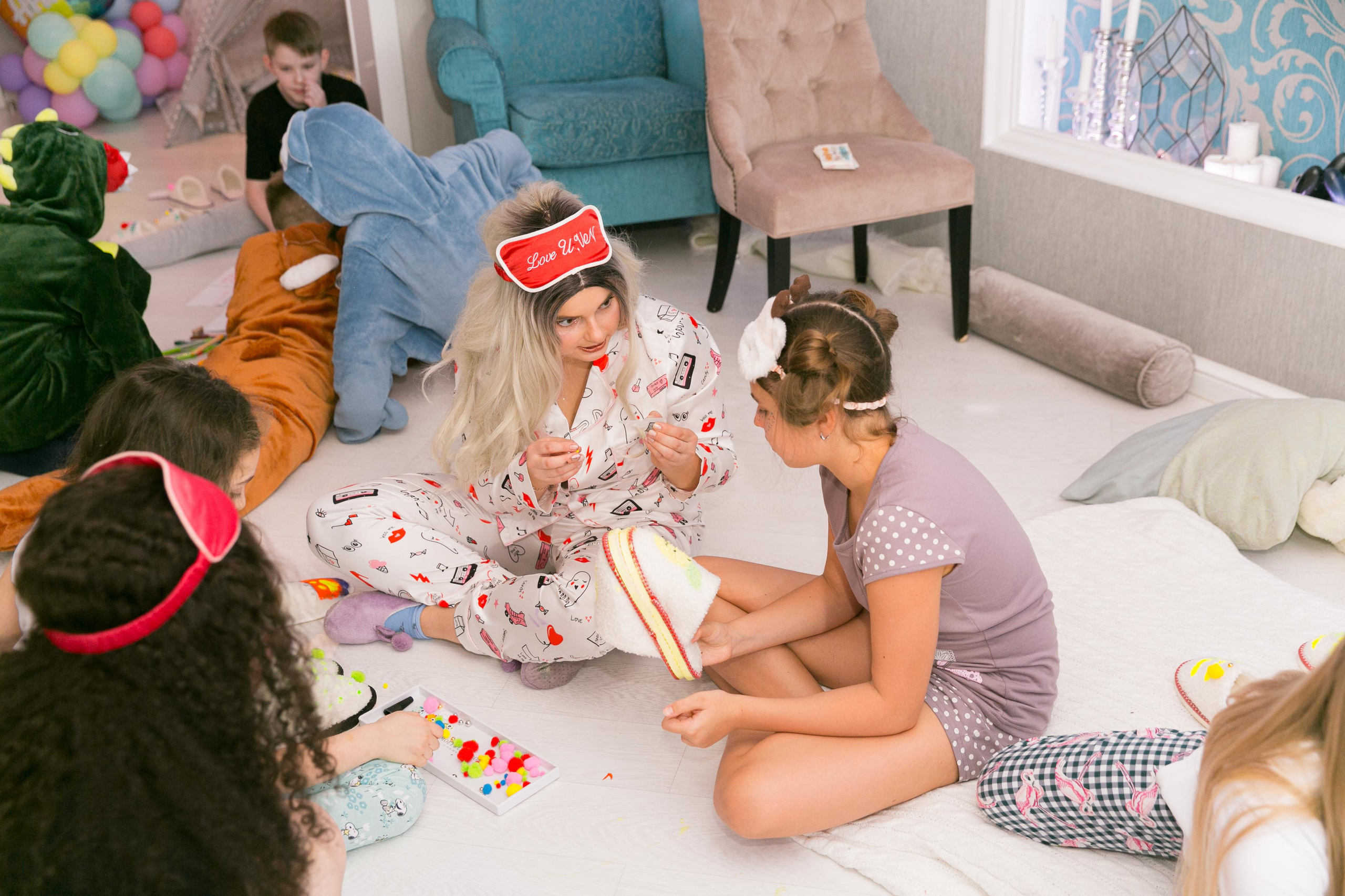 Аня, 11 лет, Пижама Пати. Свадебный фотограф | Москва