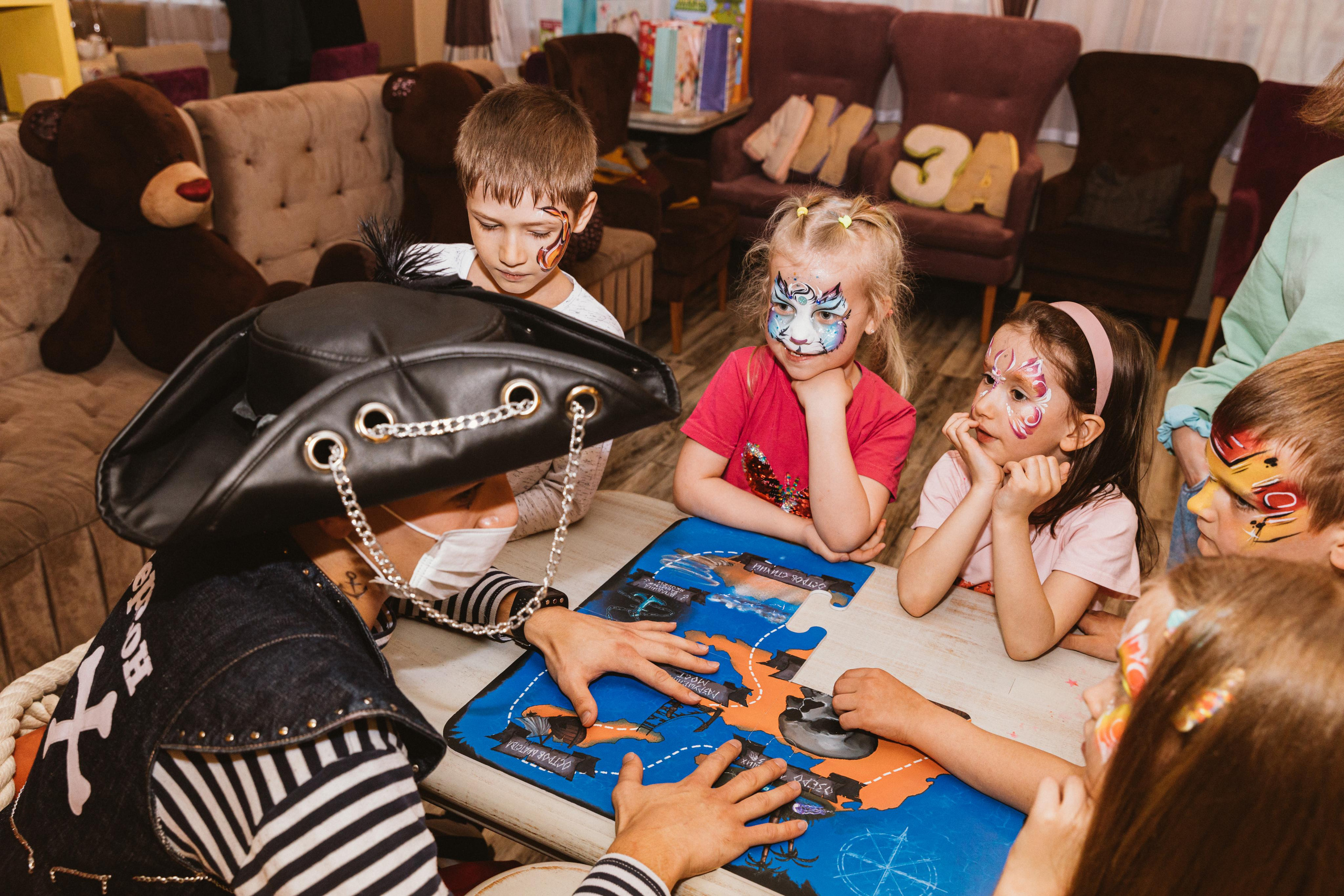 Лиза, 5 лет, кафе Андерсон. Свадебный фотограф | Москва