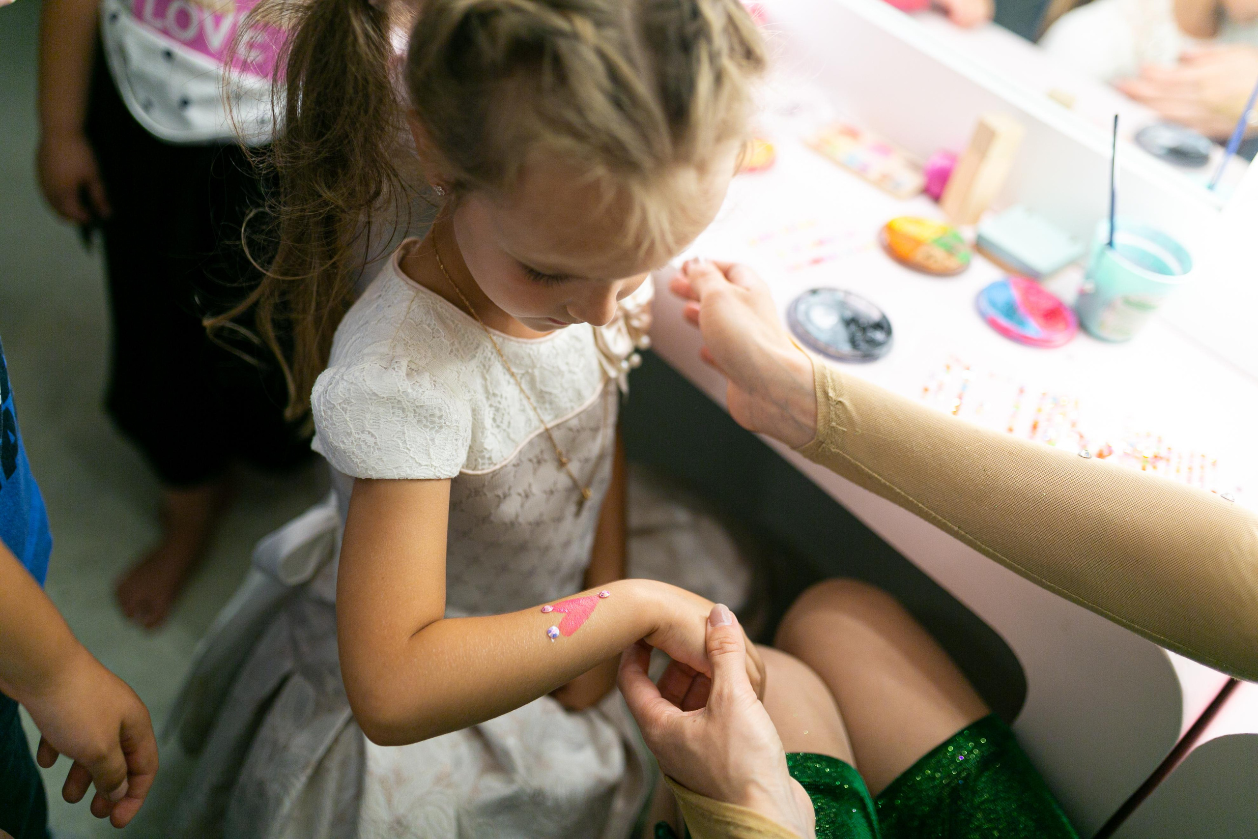 Лиза, 2 года, Little Kids Play Cafe. Свадебный фотограф | Москва