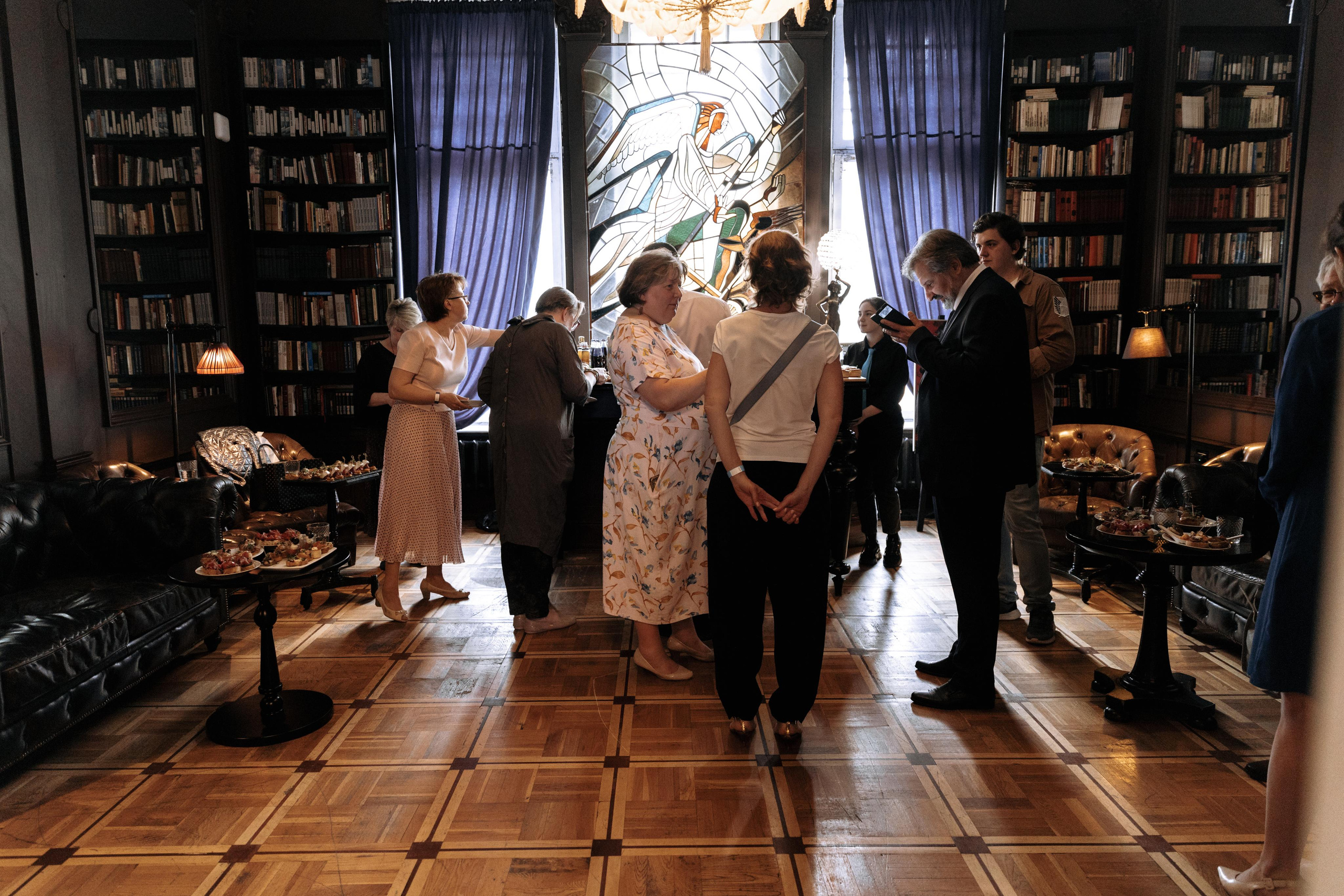 Центр Крови, Театр Модерн. Свадебный фотограф | Москва