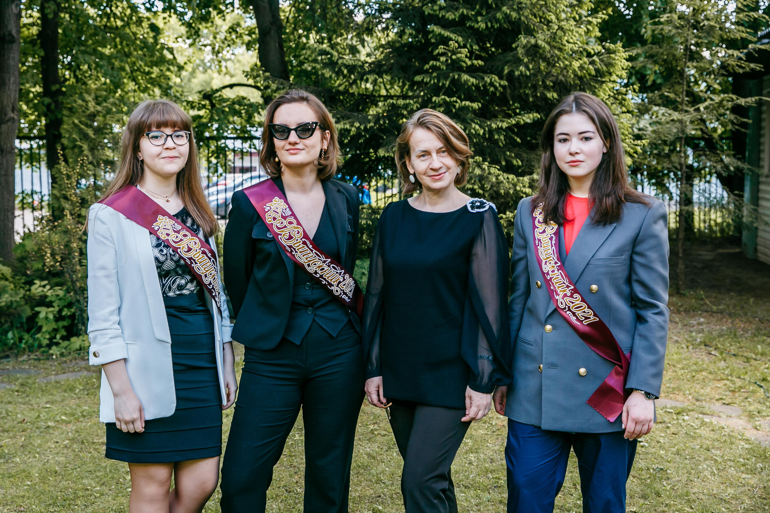 Последний звонок, школа «Промо М». Свадебный фотограф | Москва